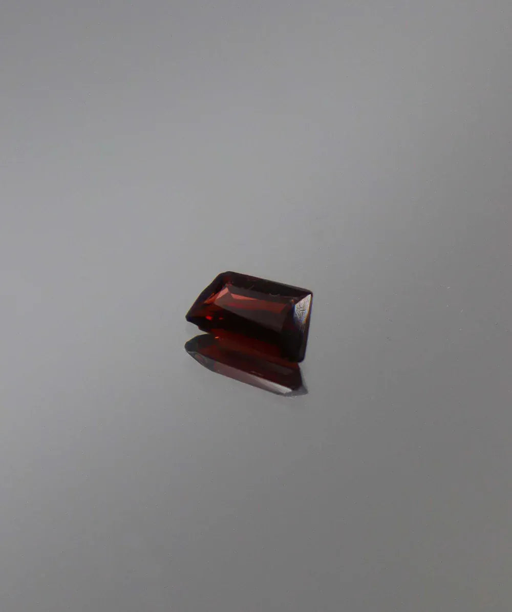 Luxury Promise 0.49ct Red Spinel Custom cut DXBCS3162
