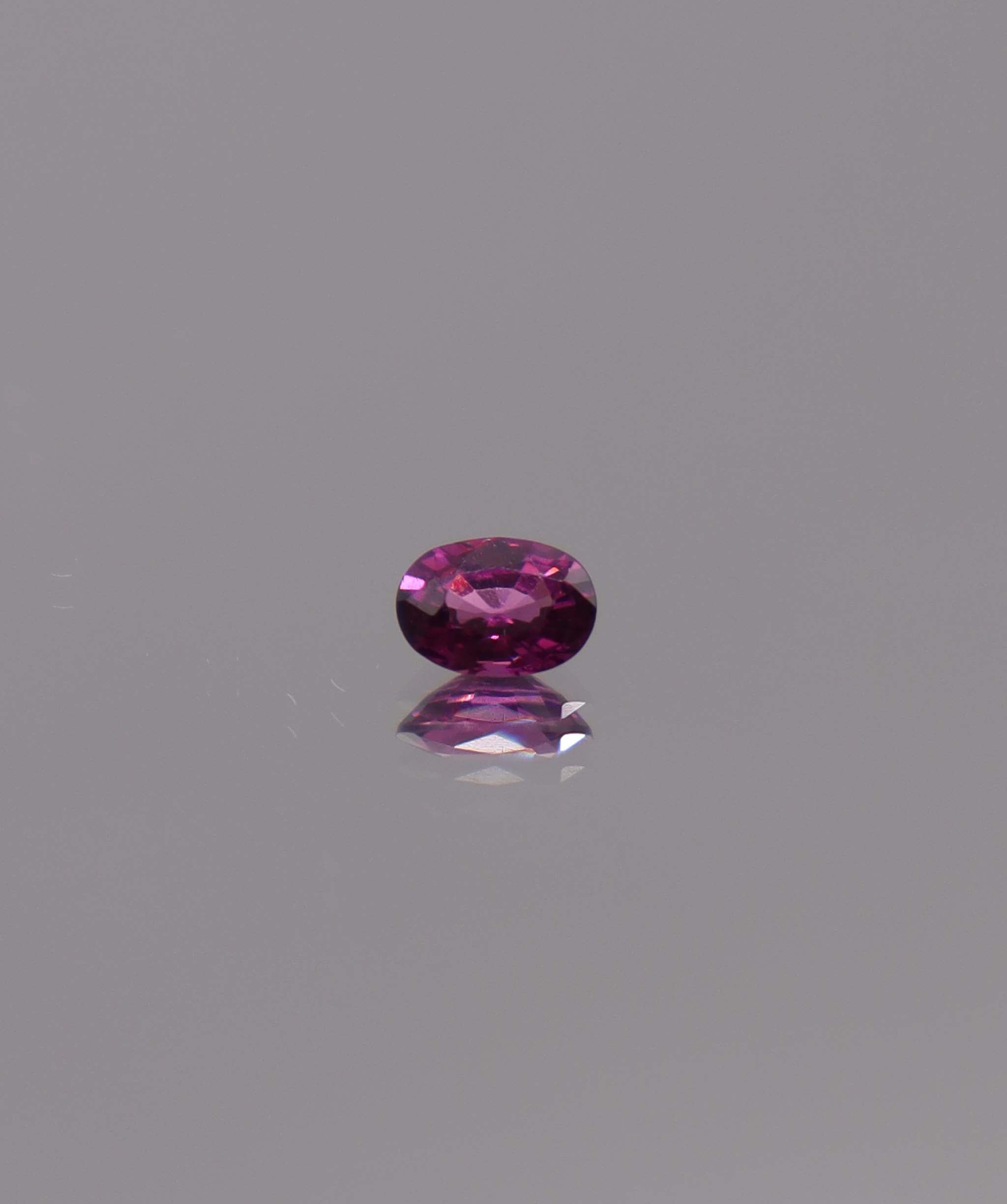 Luxury Promise 0.53ct Purple Rhodolite Garnet Oval DXBS5961