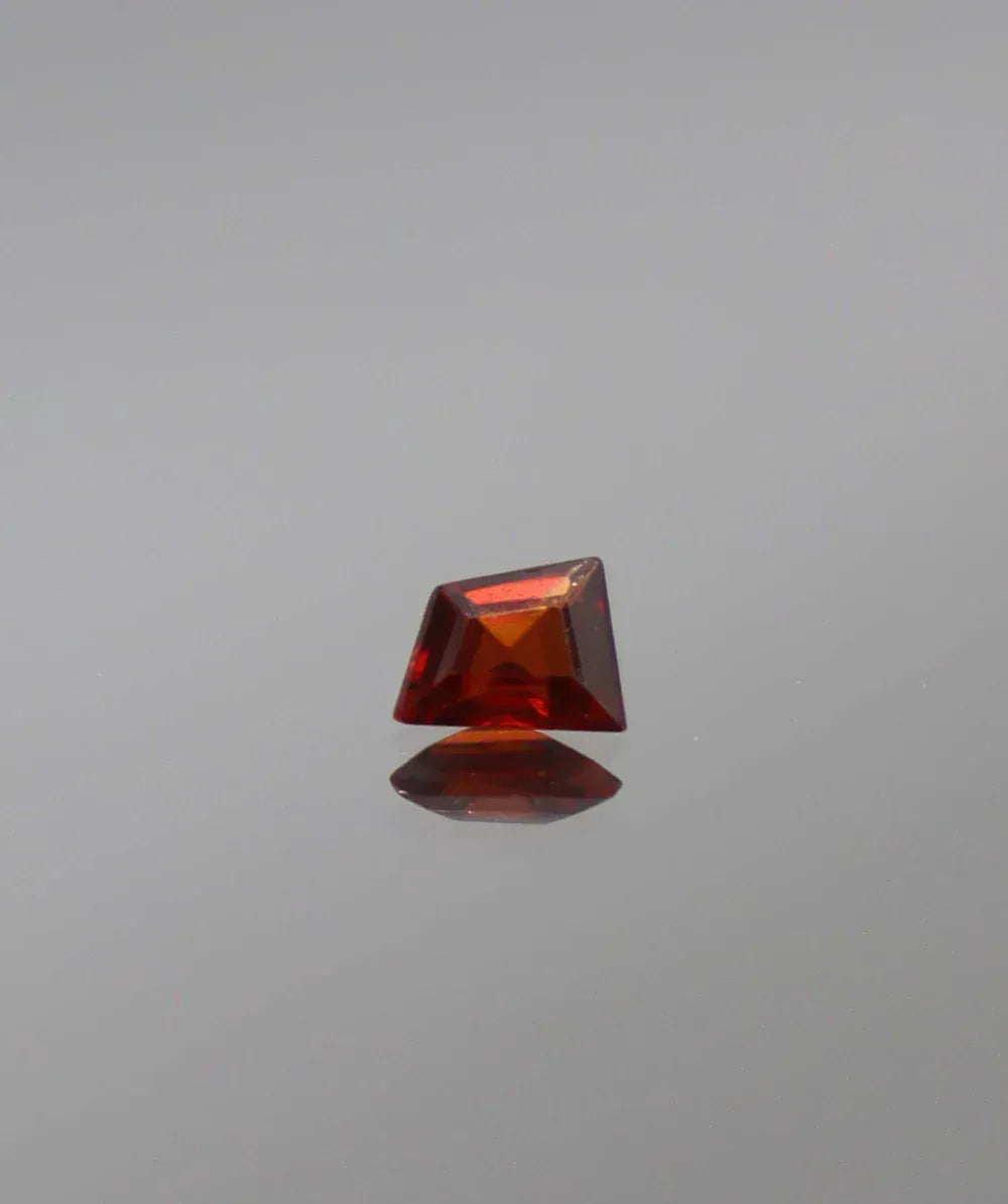 Luxury Promise 0.56ct Red Spinel Custom cut DXBCS3169