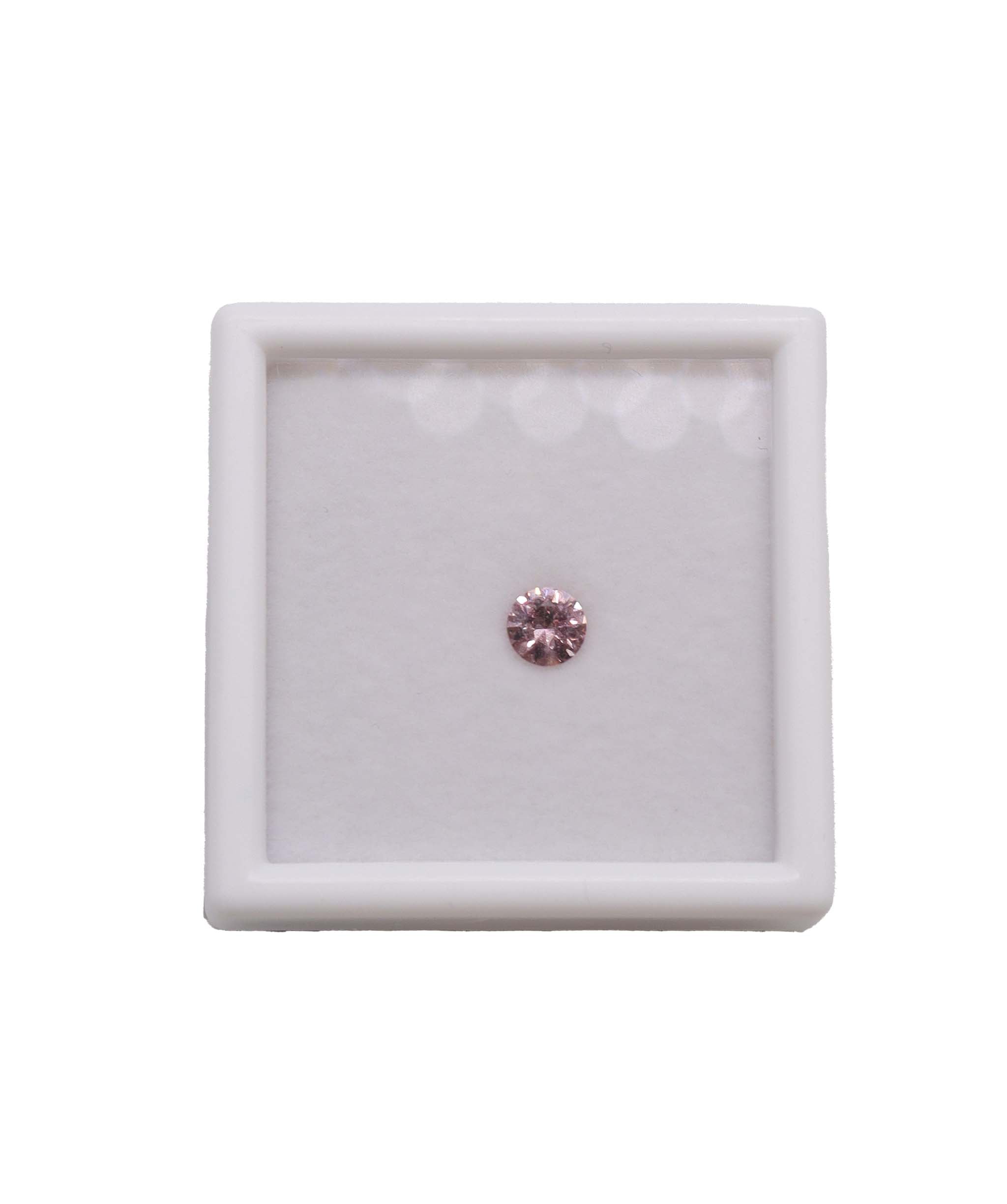 Luxury Promise 0.57ct Malaya garnet round shape 50