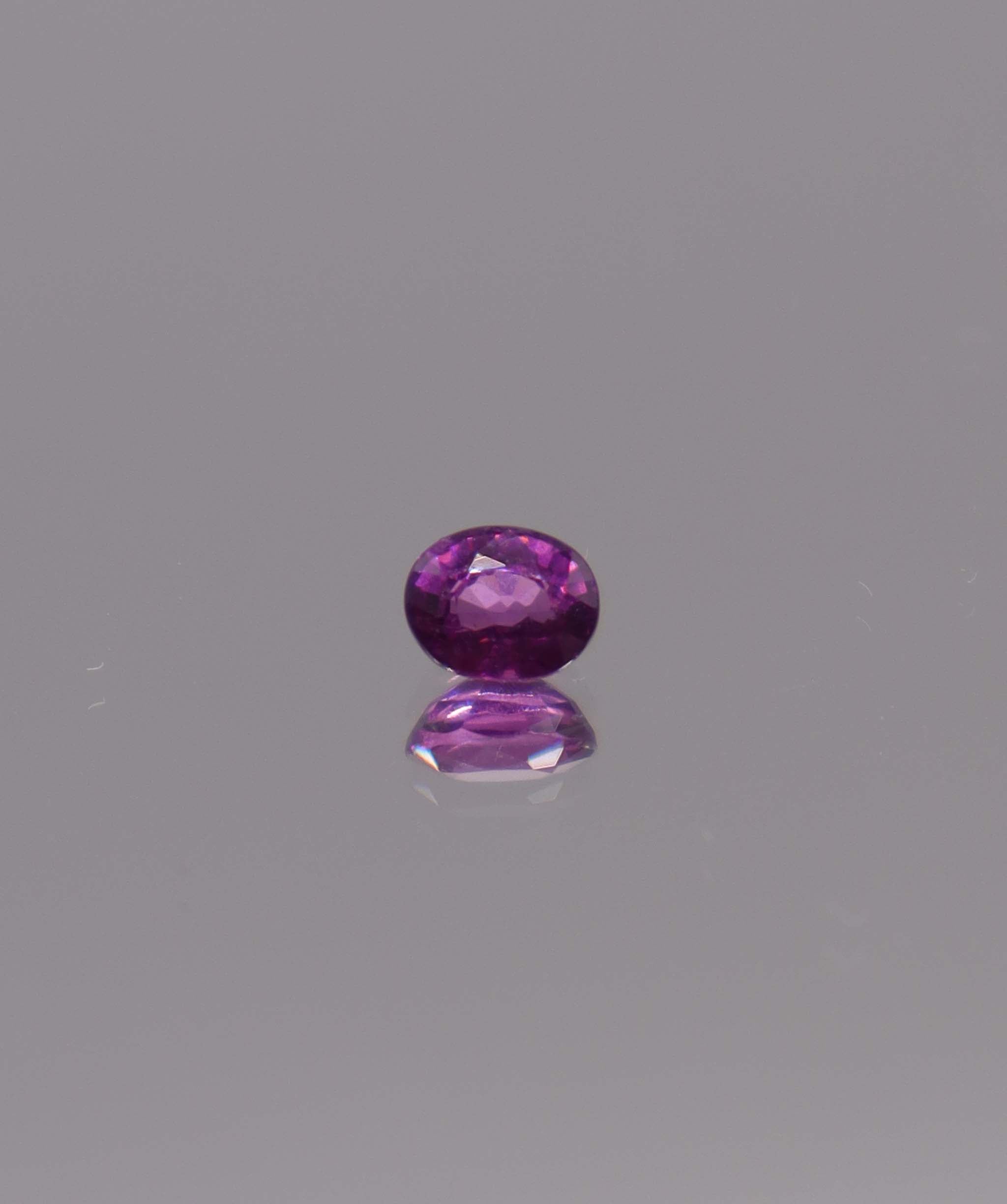 Luxury Promise 0.57ct Purple Rhodolite Garnet Oval DXBS6042