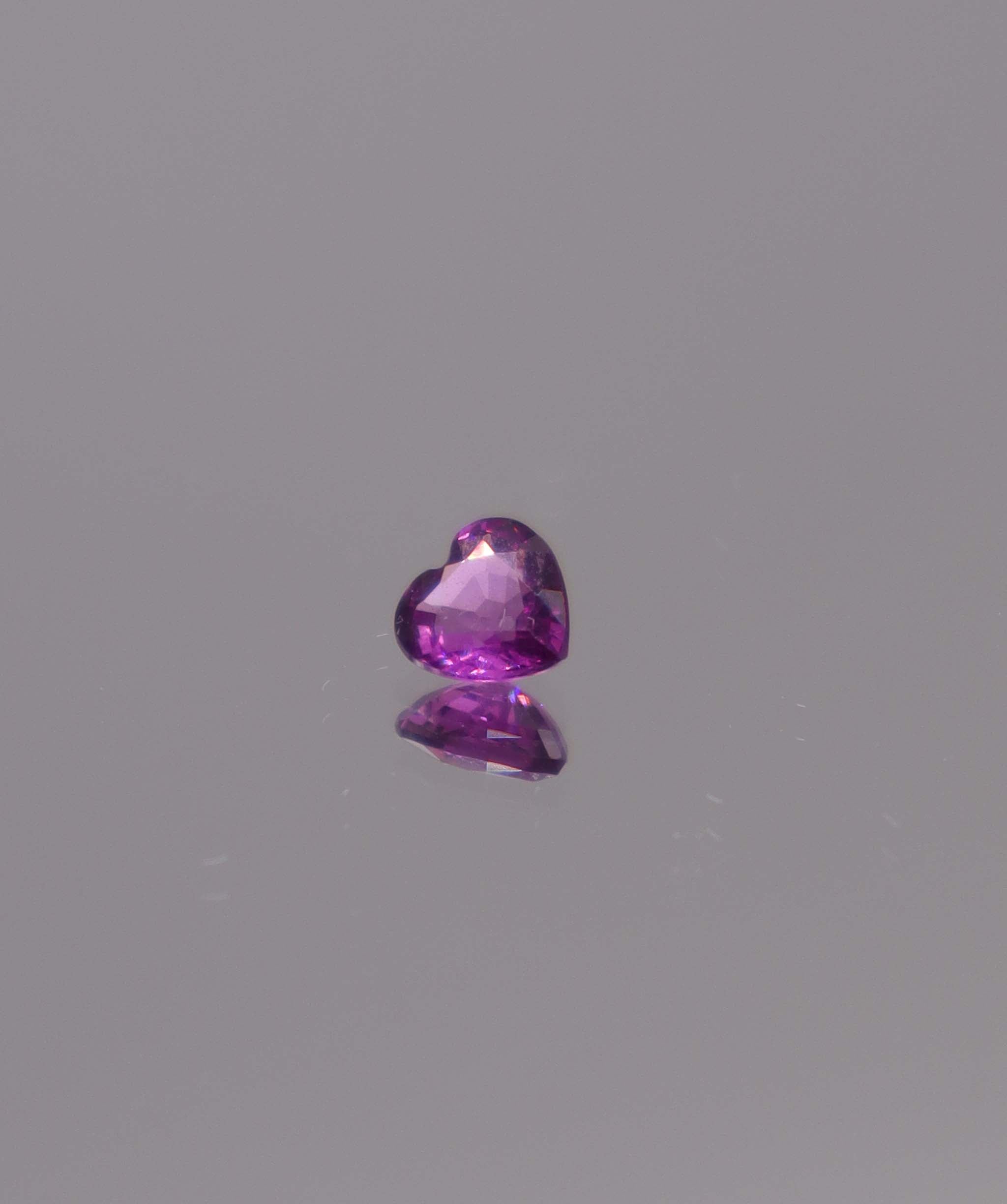 Luxury Promise 0.59ct Purple Rhodolite Garnet Heart DXBS6009