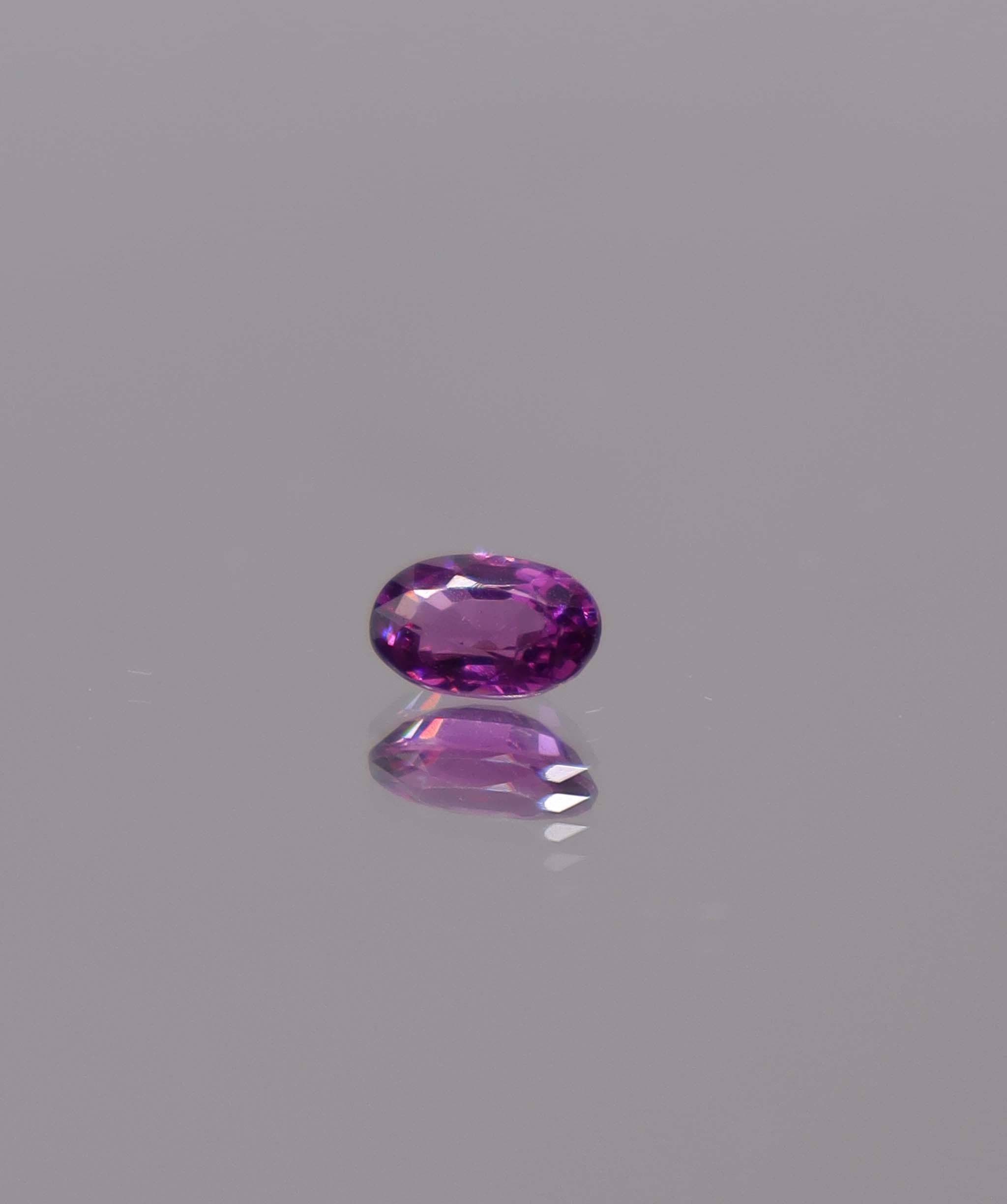 Luxury Promise 0.59ct Purple Rhodolite Garnet Oval DXBS5970