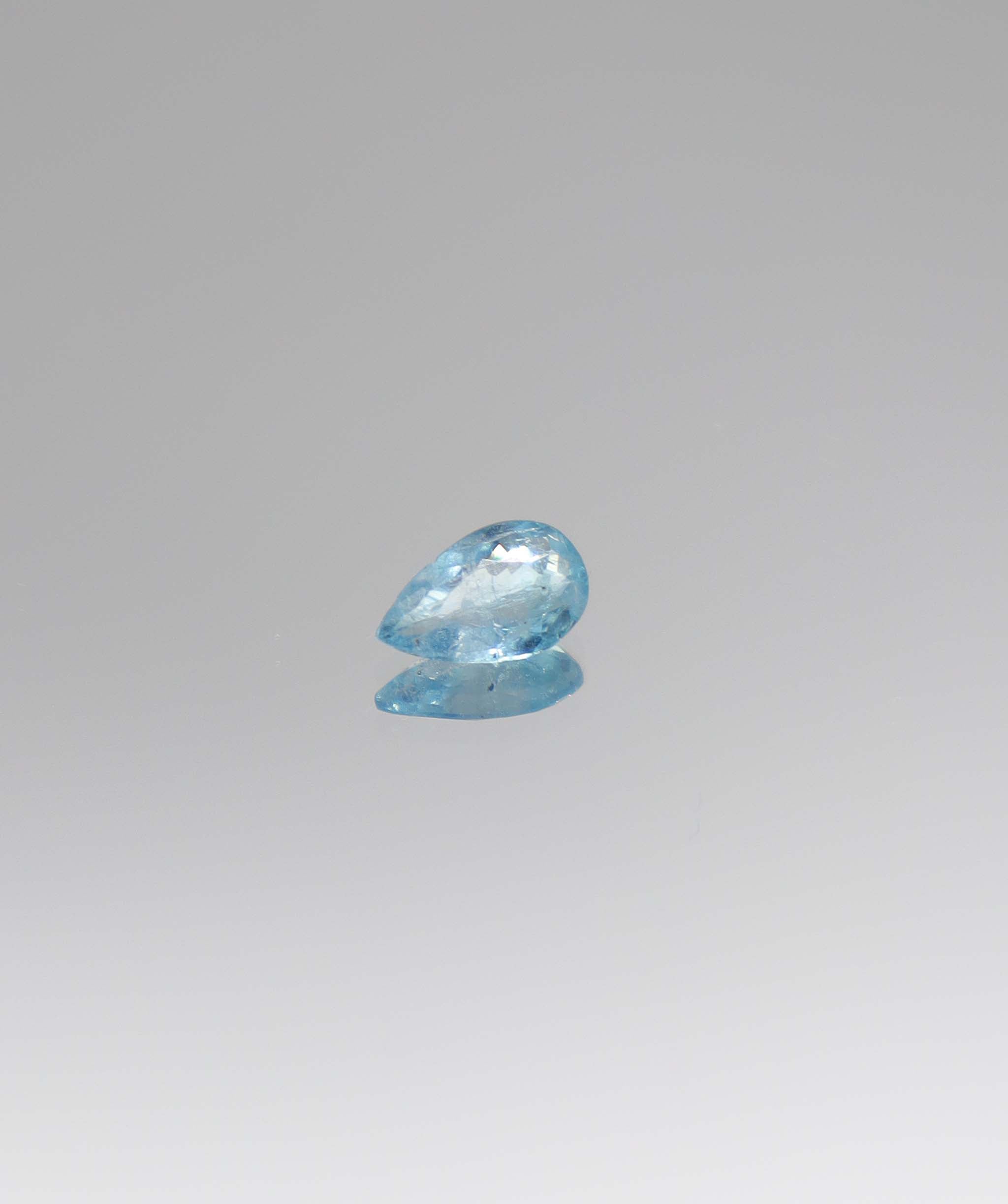 Luxury Promise 0.60ct Neon Blue Paraiba DXBCS1687
