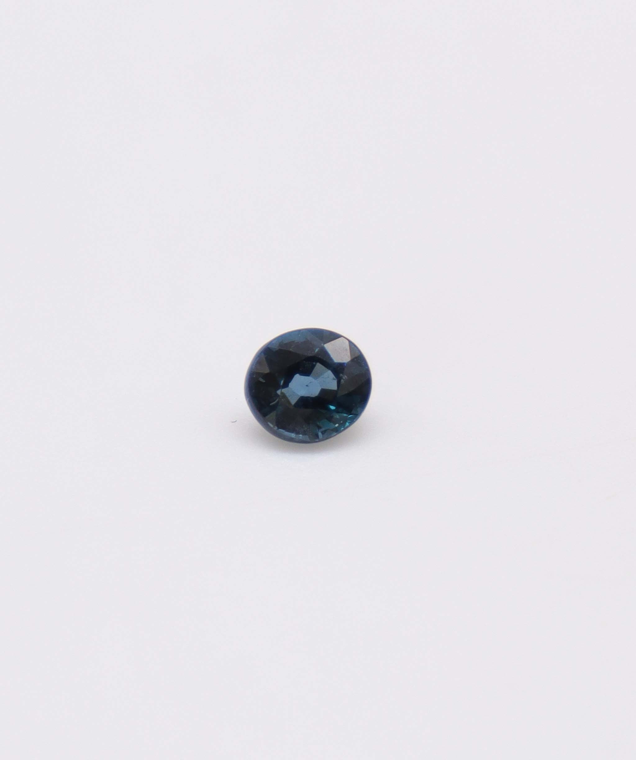 Luxury Promise 0.65ct Blue Round Spinel DXBS4811