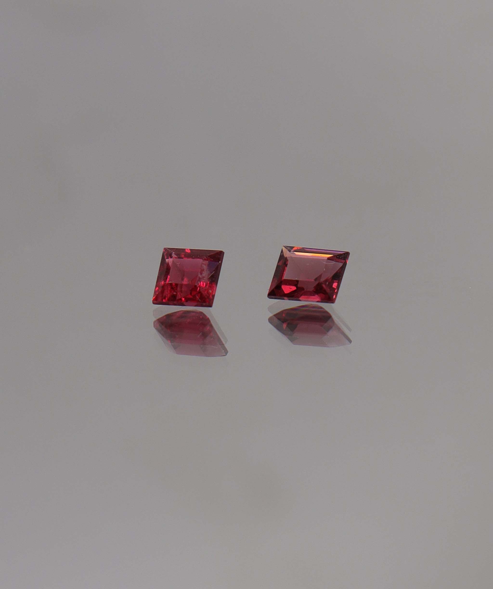 Luxury Promise 0.65ct  Burmese red spinel  princess cut  x2 DXBCS0965