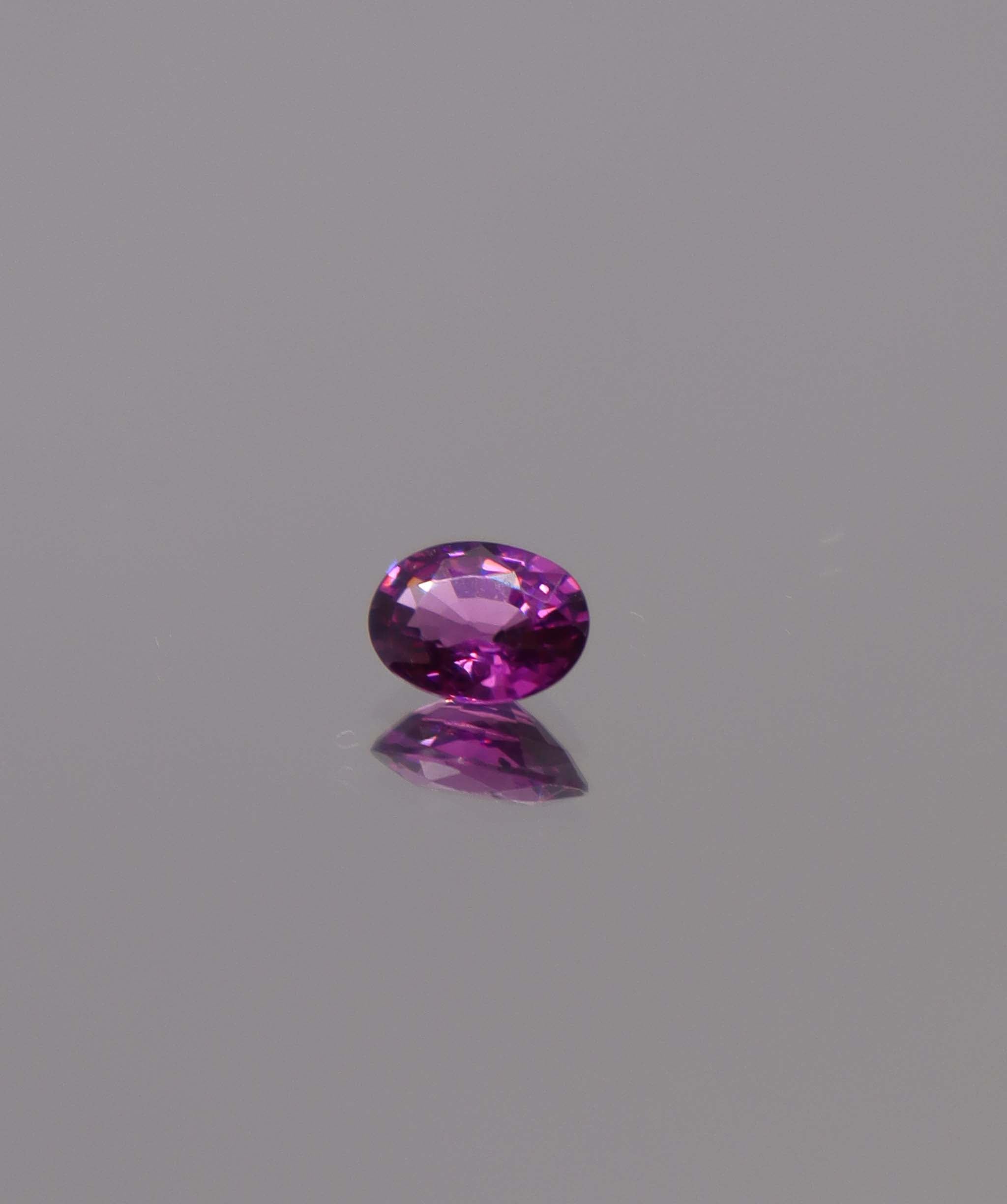 Luxury Promise 0.66ct Purple Rhodolite Garnet Oval DXBS5957