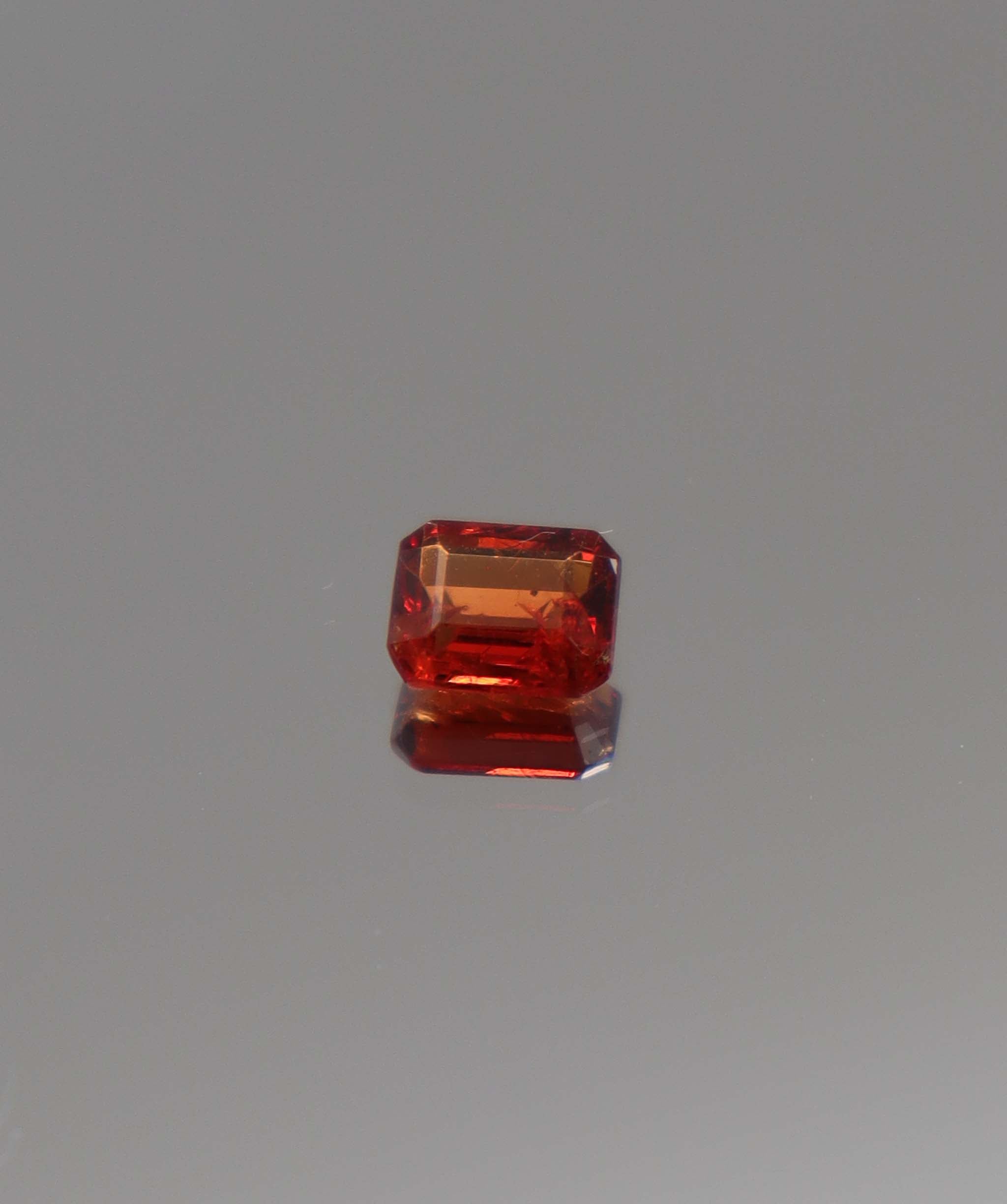 Luxury Promise 0.66ct Red Orange Spinel Emerald DXBCD1269