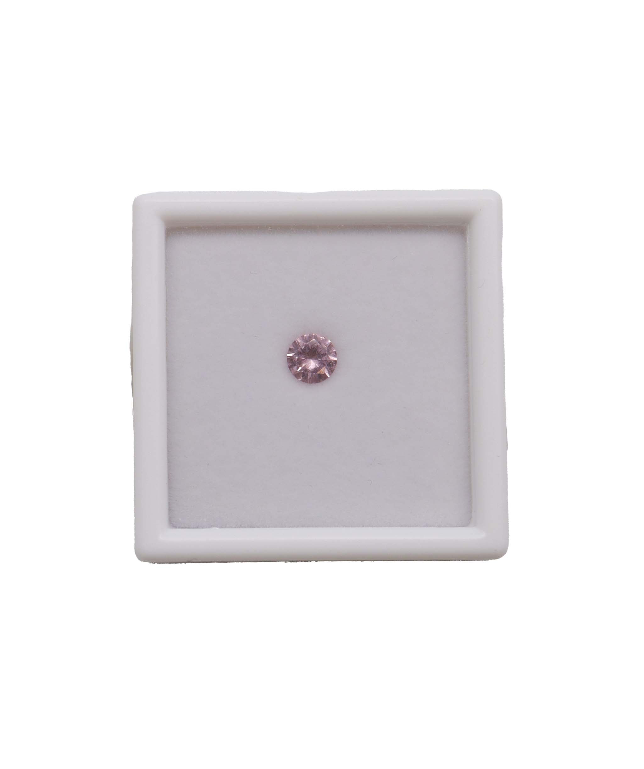 Luxury Promise 0.68ct Malaya garnet round shape 27