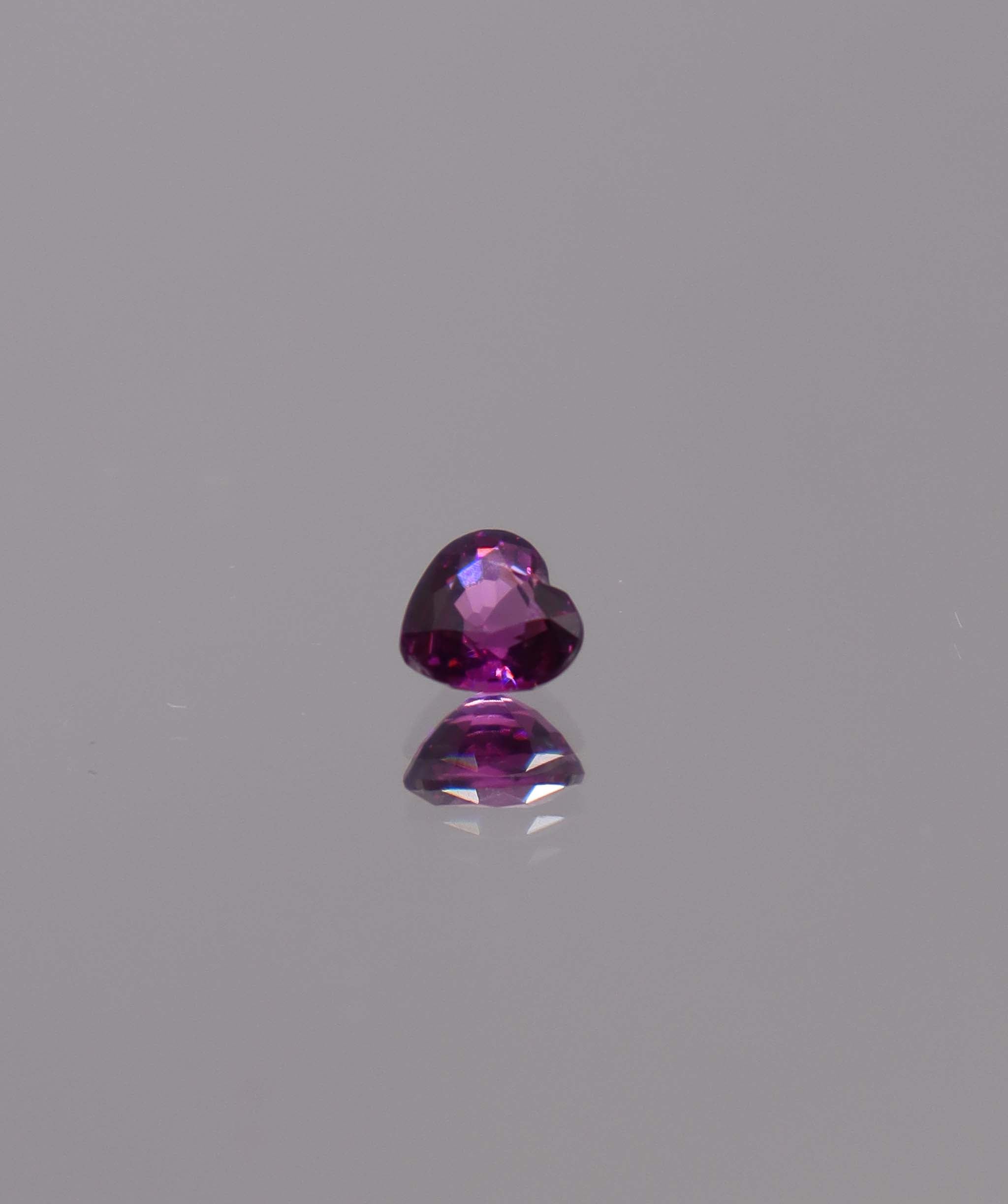 Luxury Promise 0.74ct Purple Rhodolite Garnet Heart DXBS6013