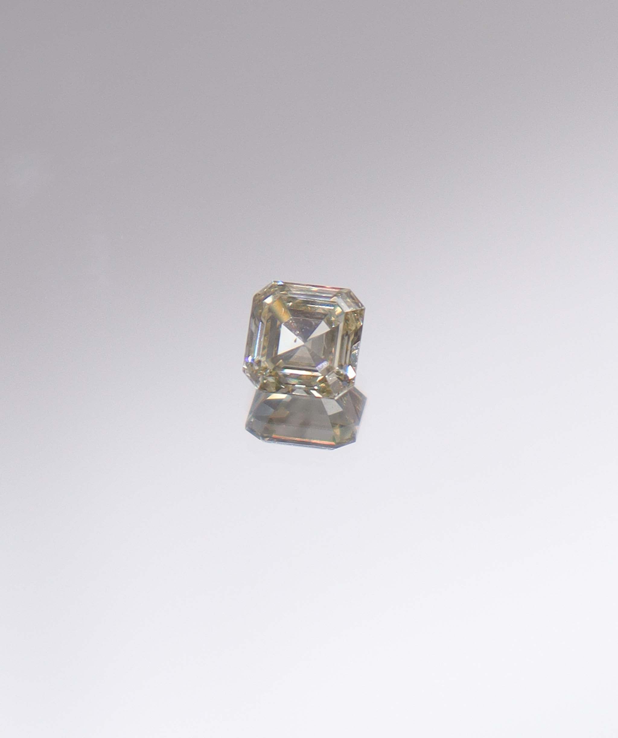 Luxury Promise 0.75CT LIGHT GREEN ASHER DIAMOND DXBN0489