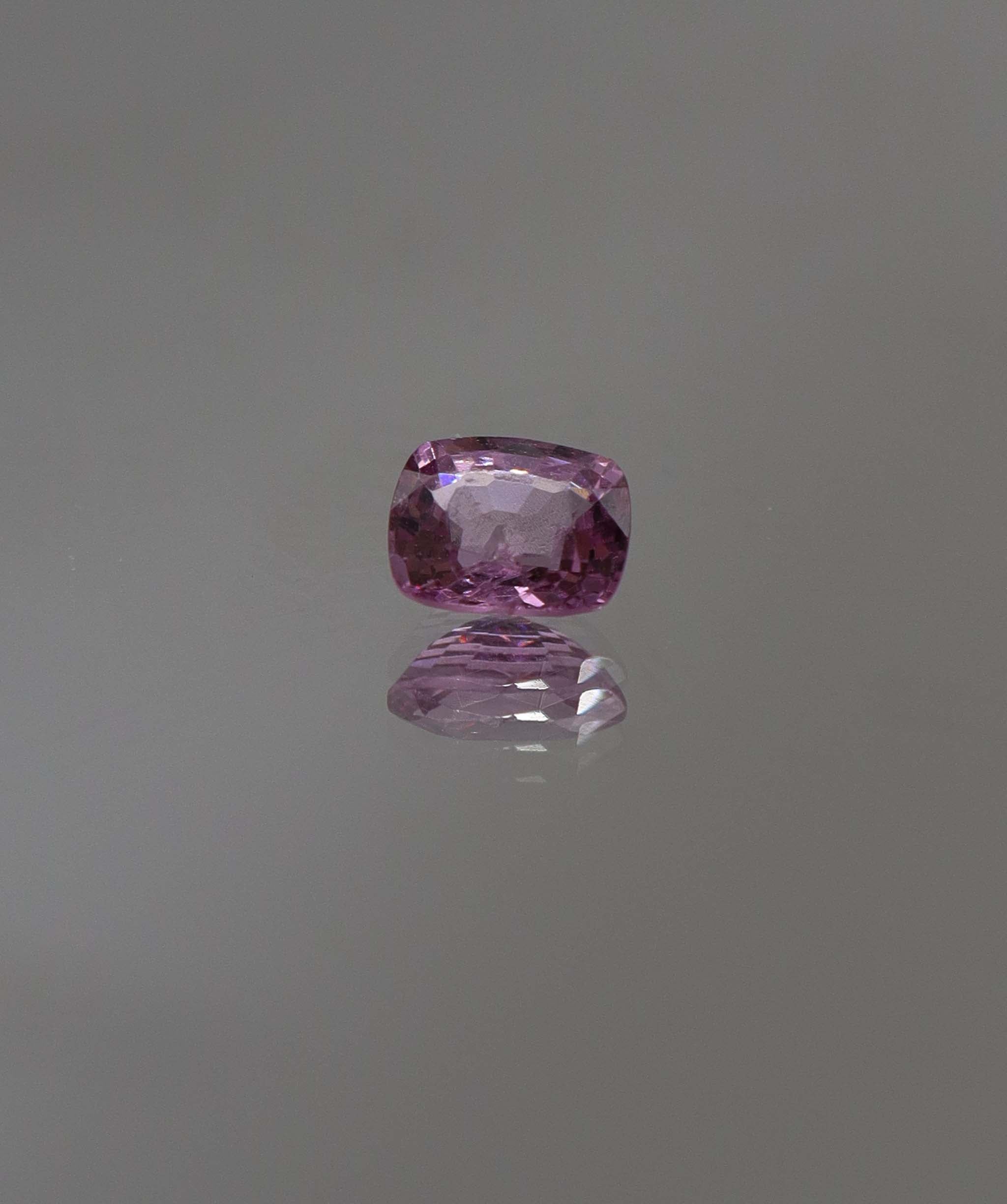 Luxury Promise 0.79ct Spinel from Burma 27 DXBS5077