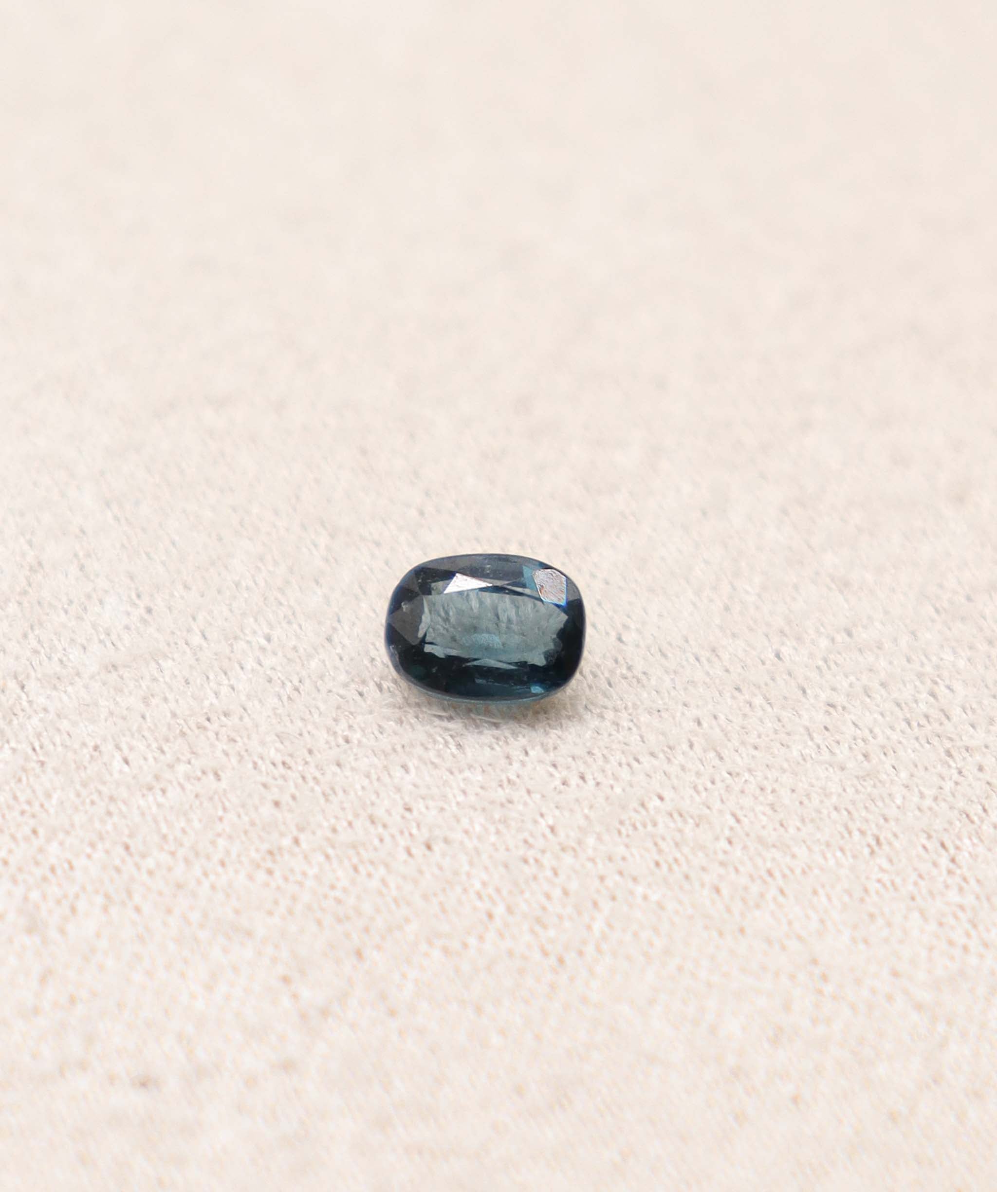 Luxury Promise 0.7ct Blue Elongated Cushion Spinel DXBS4790