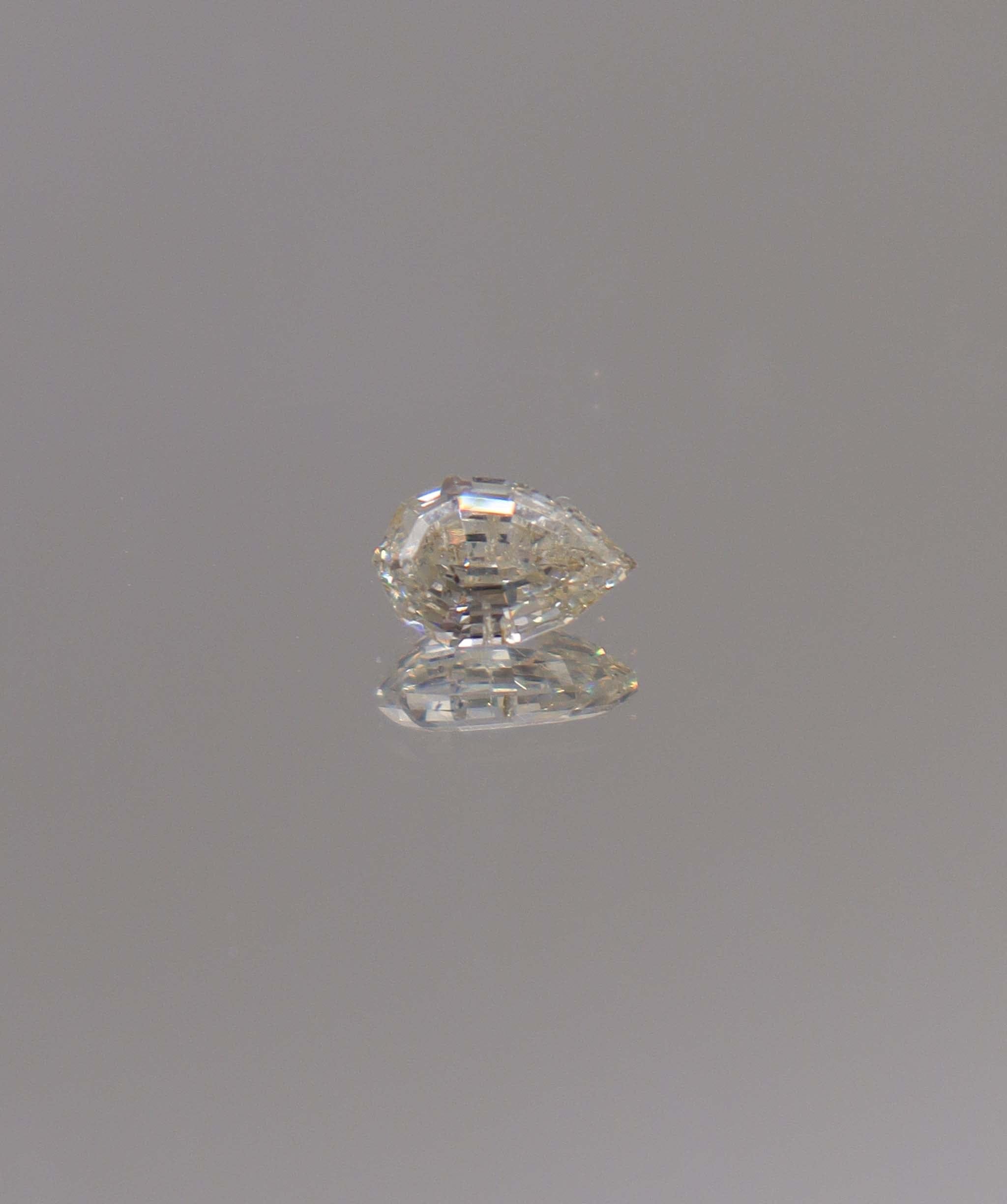 Luxury Promise 0.82CT LIGHT GREEN ANTIQUE PEARSHAPE DIAMOND DXBN0490