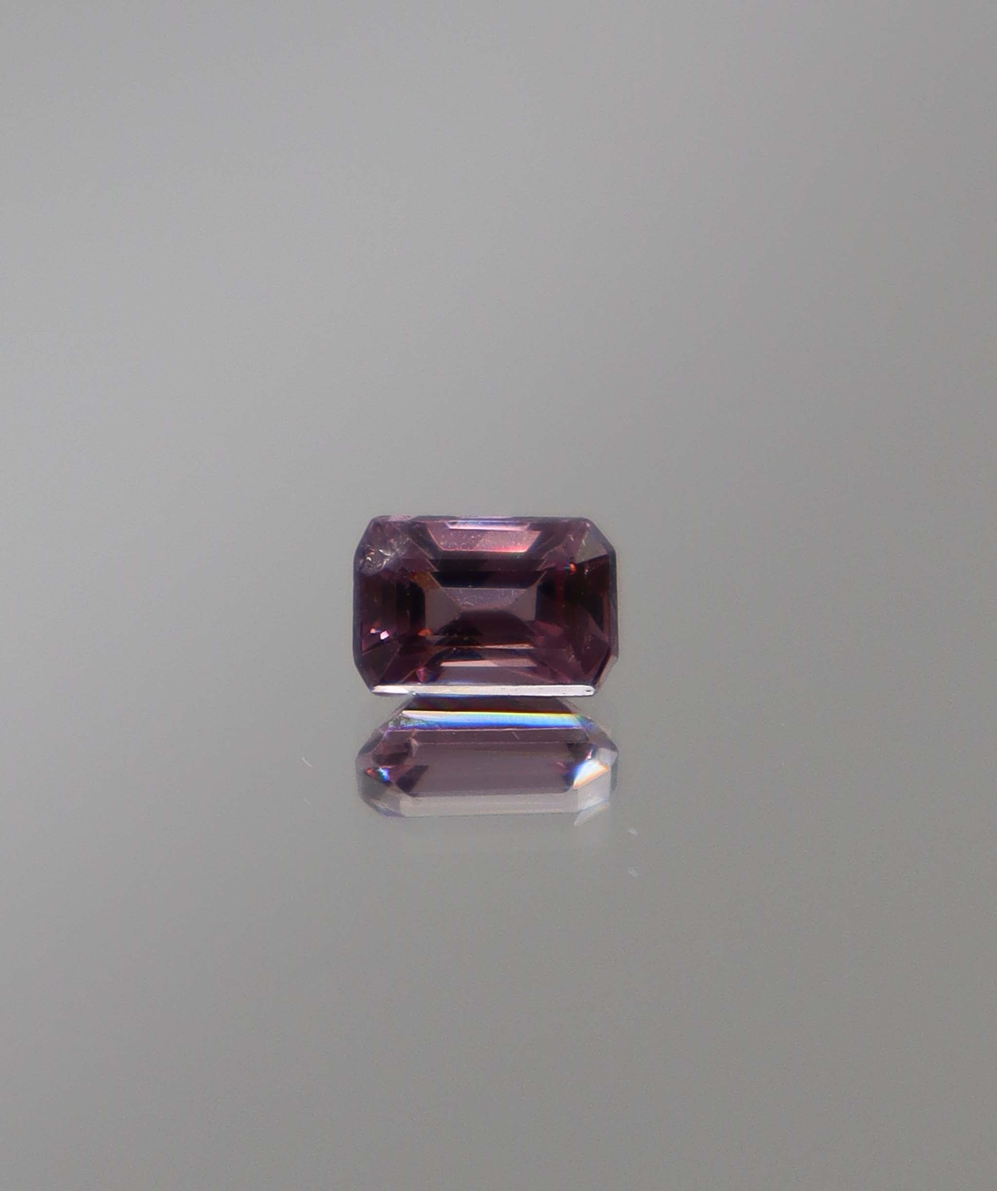 Luxury Promise 0.83ct Purple Spinel Emerald DXBCD1288