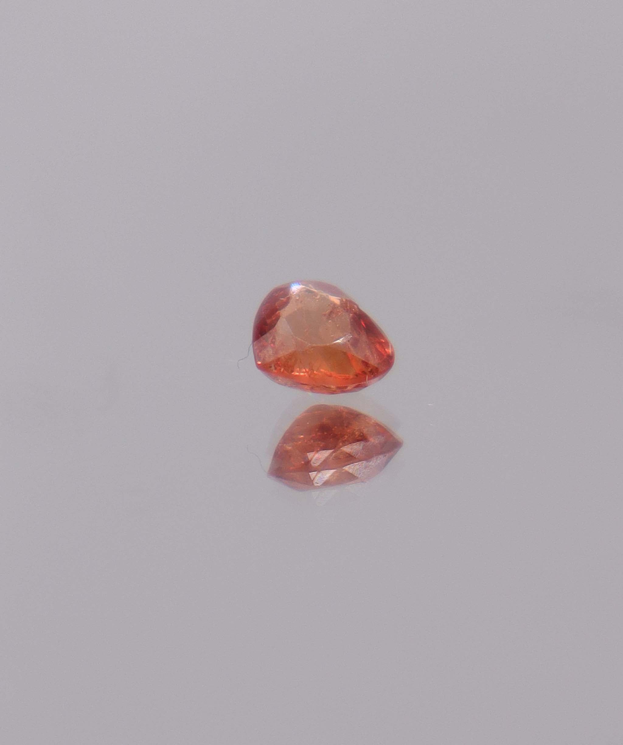 Luxury Promise 0.83ct sunset heart spinel DXBCD1096