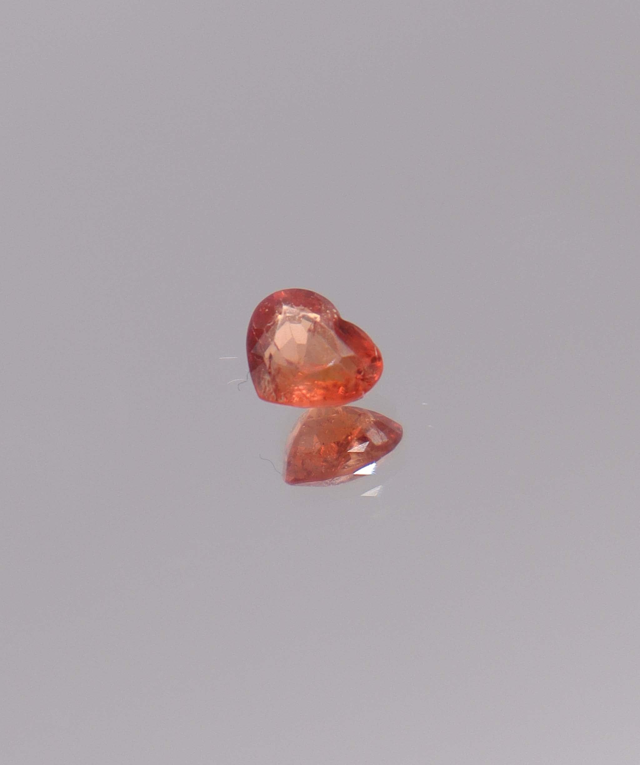 Luxury Promise 0.83ct sunset heart spinel DXBCD1096