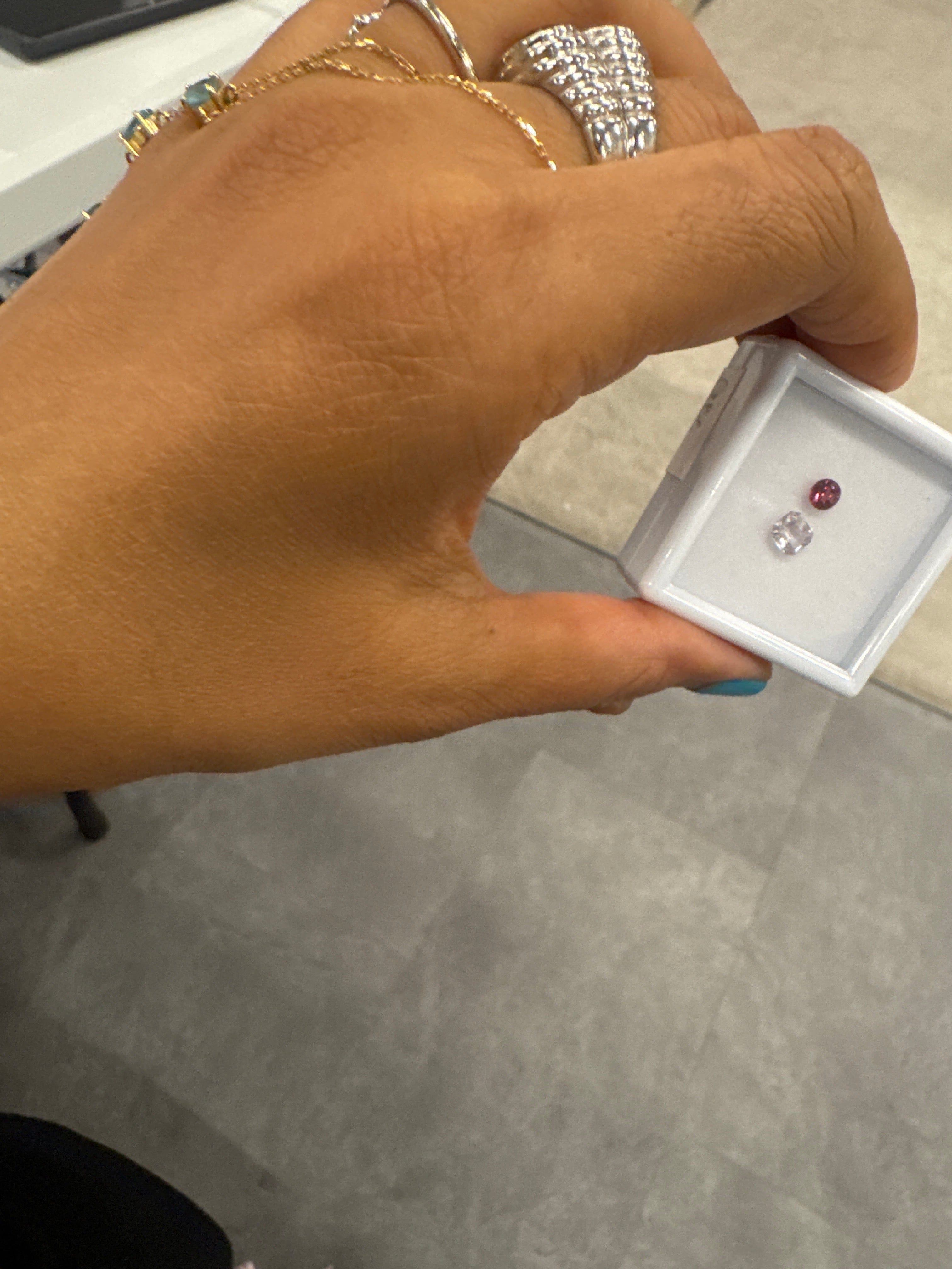 Luxury Promise 0.85ct pink Emerald Cut Spinel and tourmaline 0.6 DXBS4868