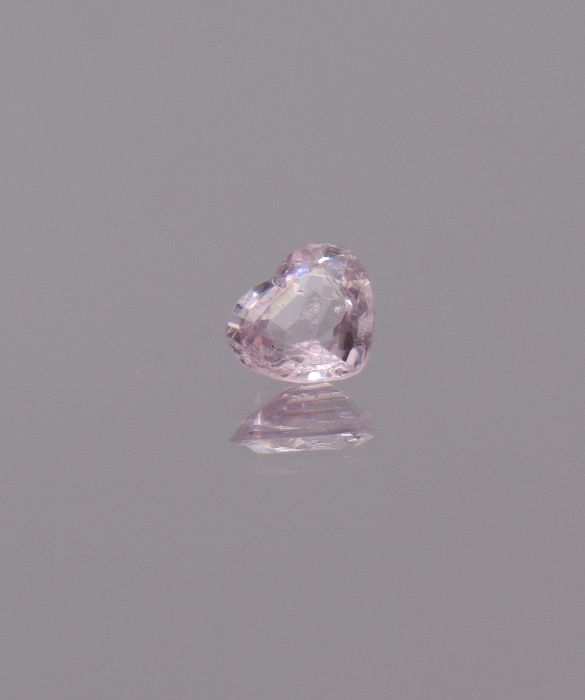 Luxury Promise 0.85ct pink sunset heart spinel DXBCD1110