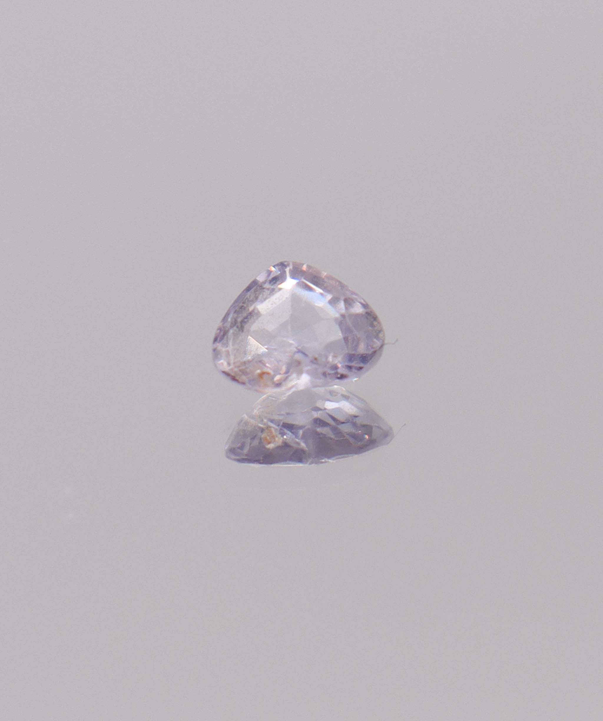 Luxury Promise 0.85ct purple heart spinel DXBCD1097