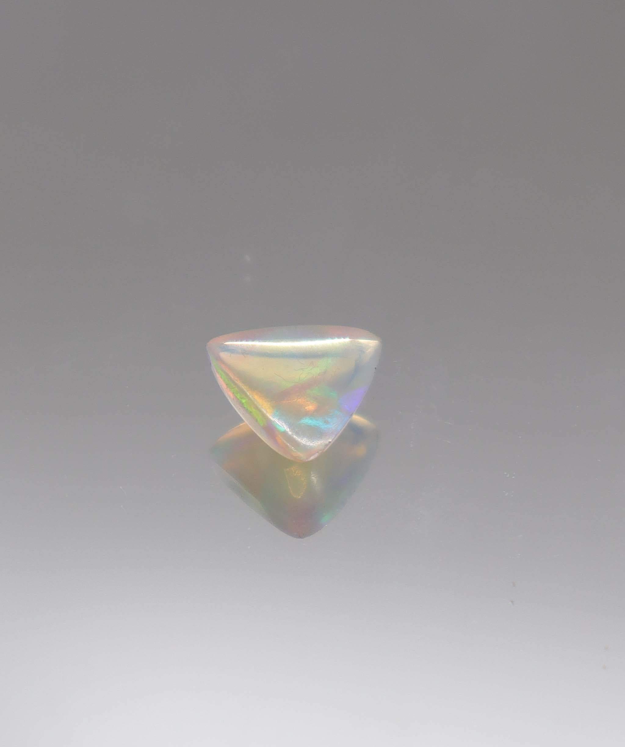 Luxury Promise 0.89ct Opal Trillion DXBCS2295