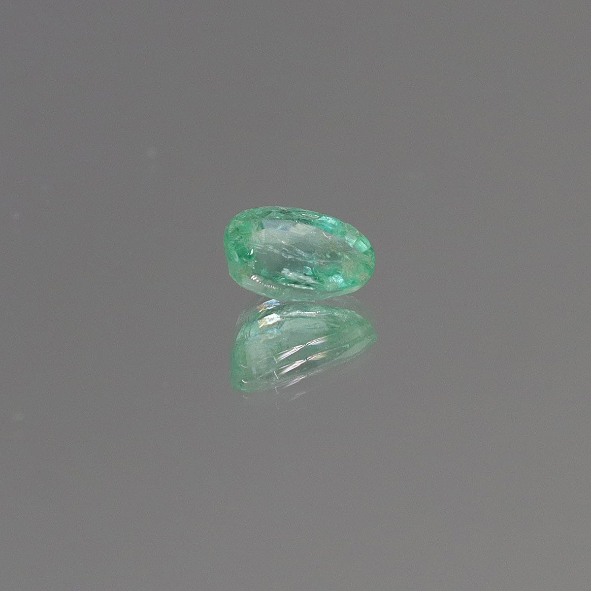Luxury Promise 0.8ct columbian emerald natural DXBCD0792