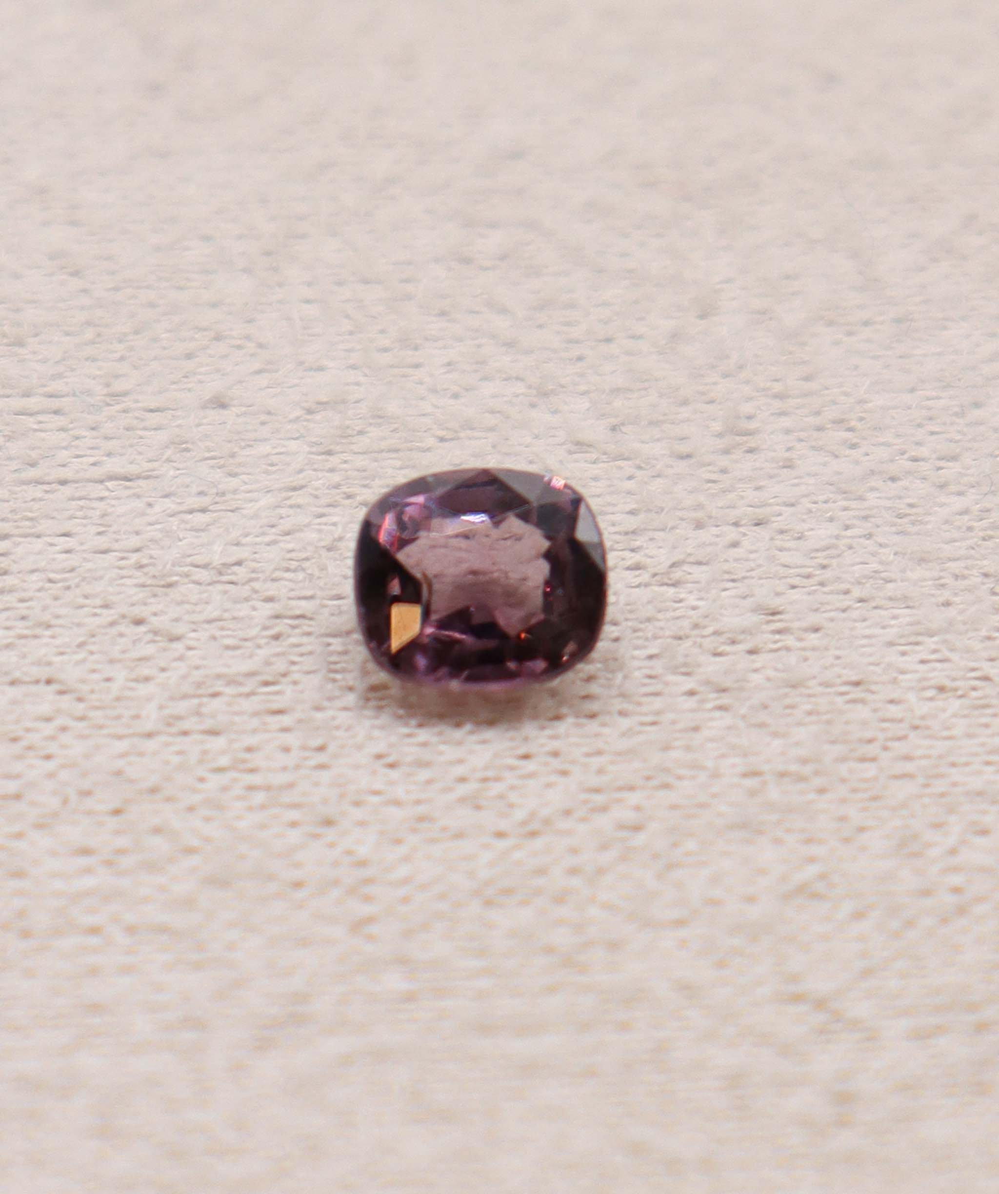 Luxury Promise 0.8ct Pink Elongated Cushion Spinel DXBS5024