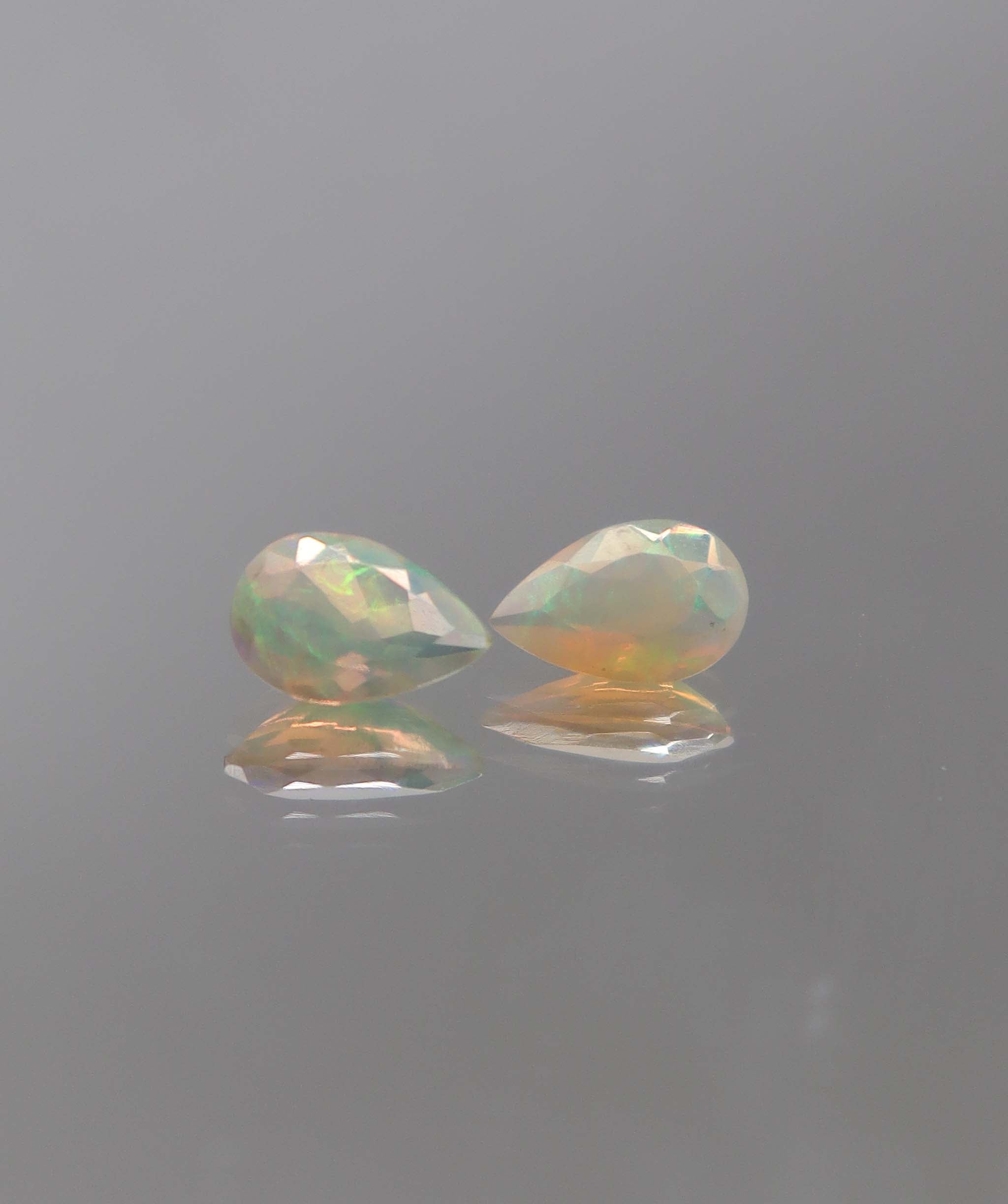 Luxury Promise 0.90ct Opal Pear pair DXBCS2291