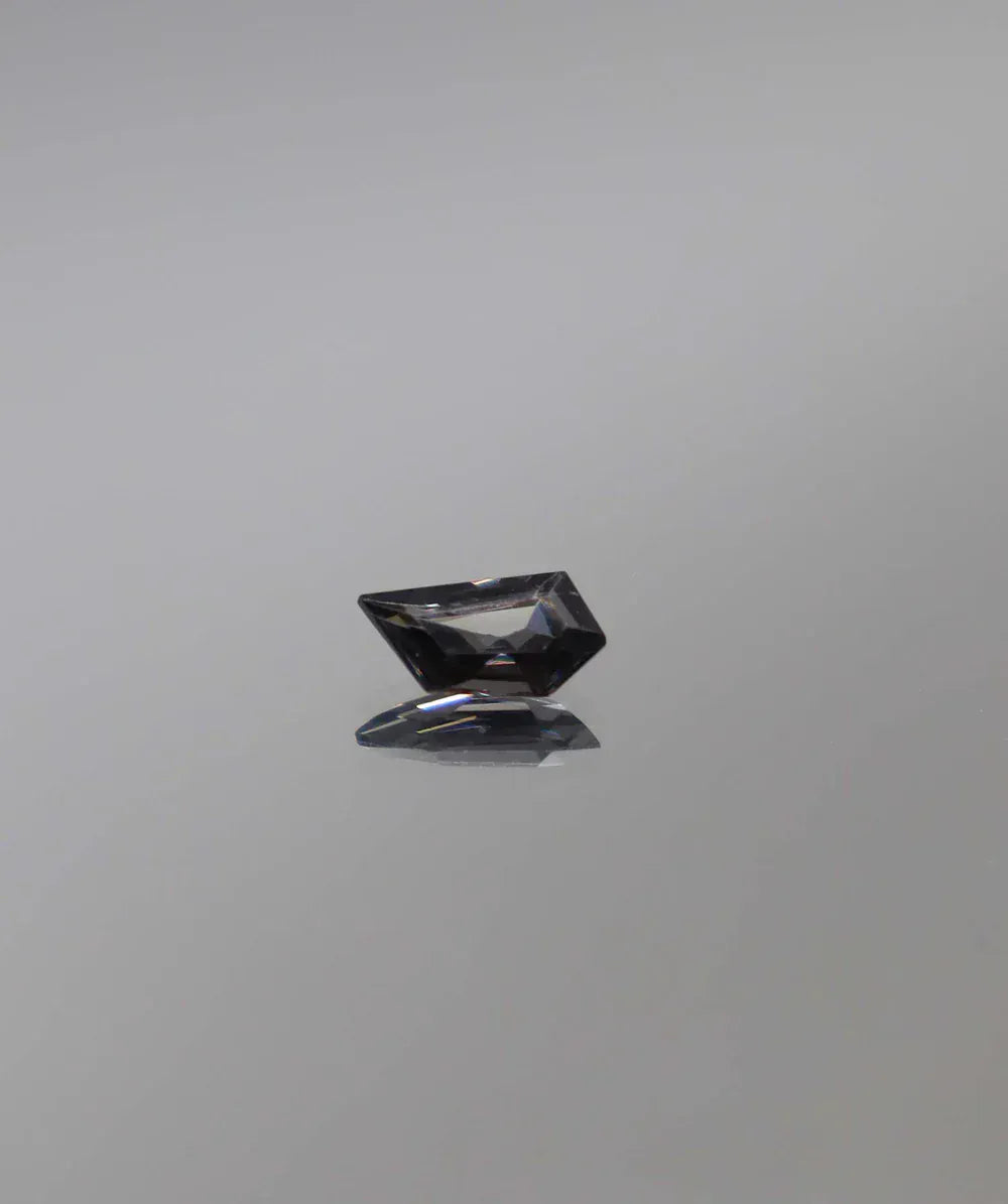 Luxury Promise 0.91ct Gray Spinel Custom cut DXBCS3051