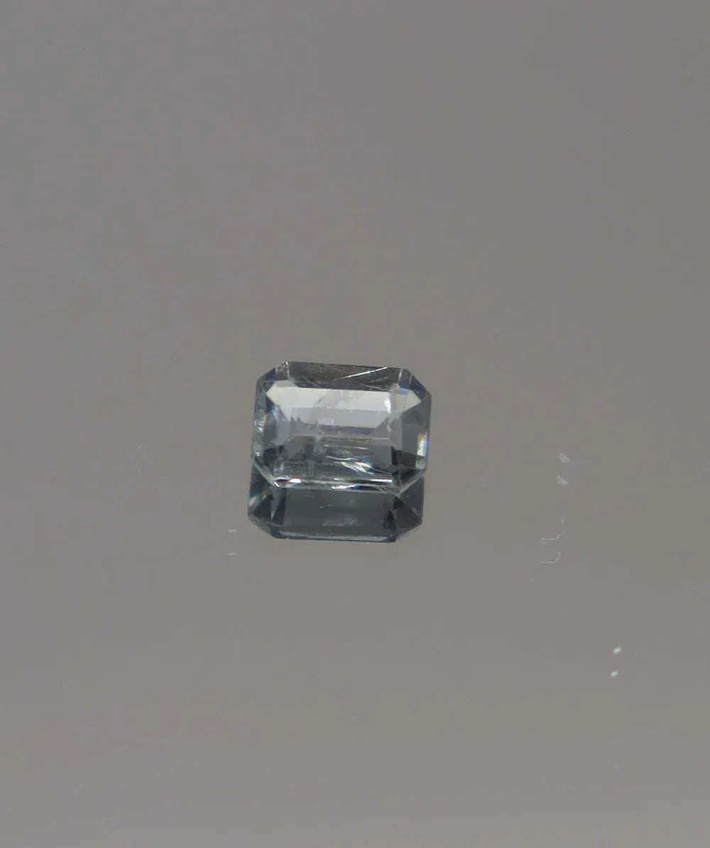 Luxury Promise 0.92ct Gray Spinel Emerald DXBCS3148