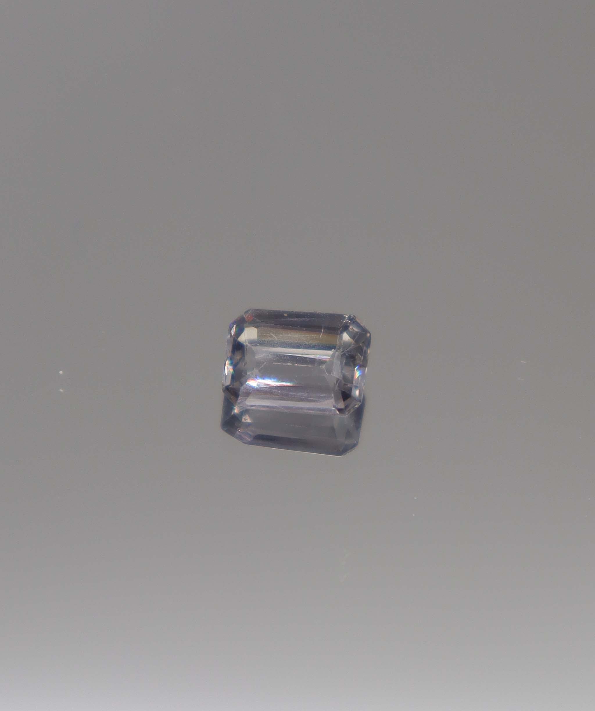 Luxury Promise 0.94ct Gray Spinel Emerald DXBCD1293