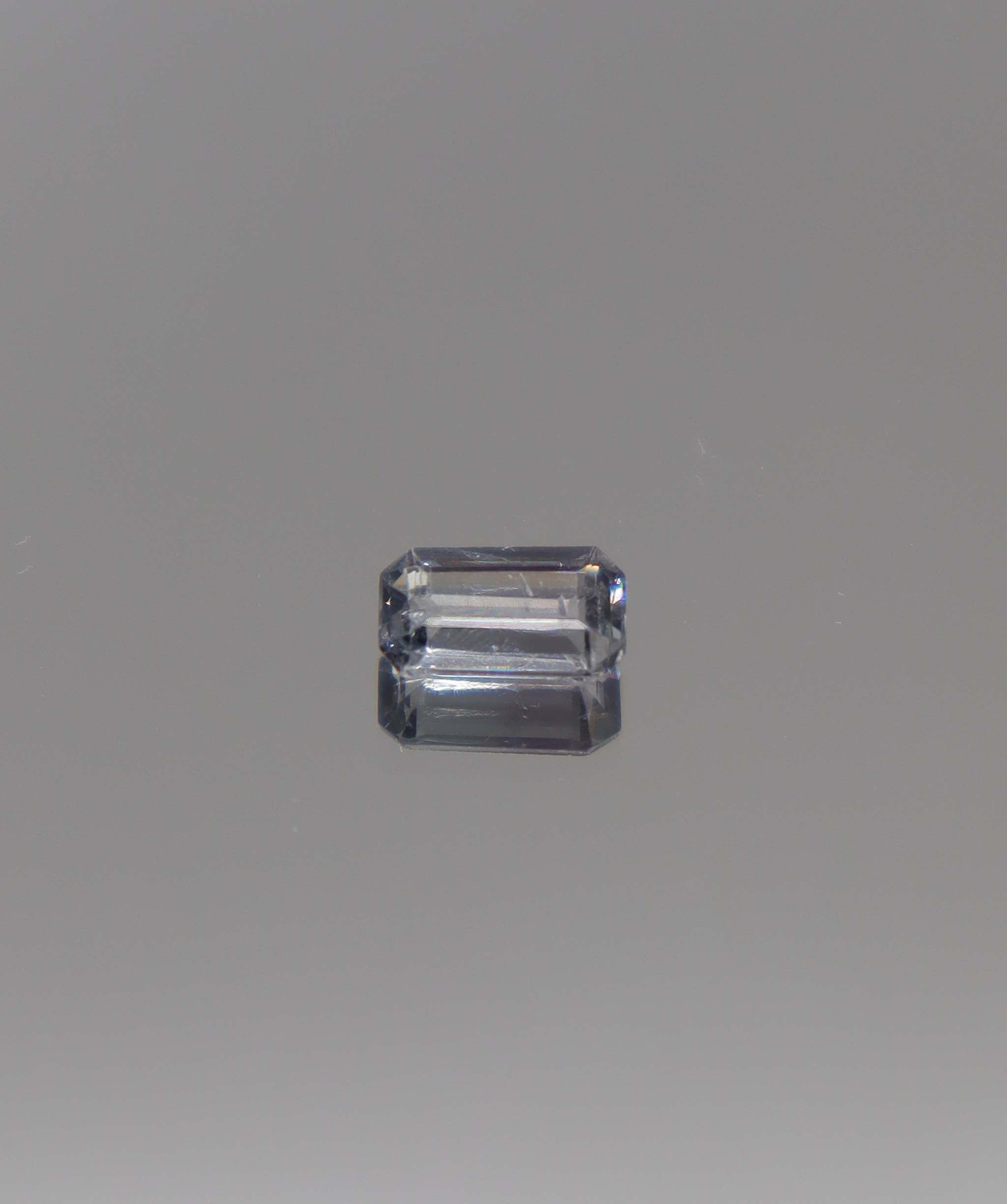 Luxury Promise 0.97ct Gray Spinel Emerald DXBCD1298