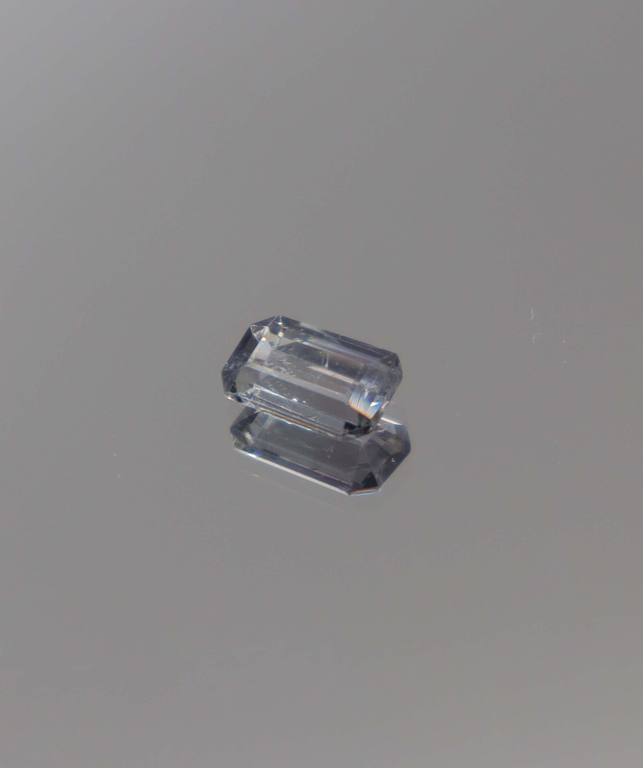 Luxury Promise 0.97ct Gray Spinel Emerald DXBCD1298