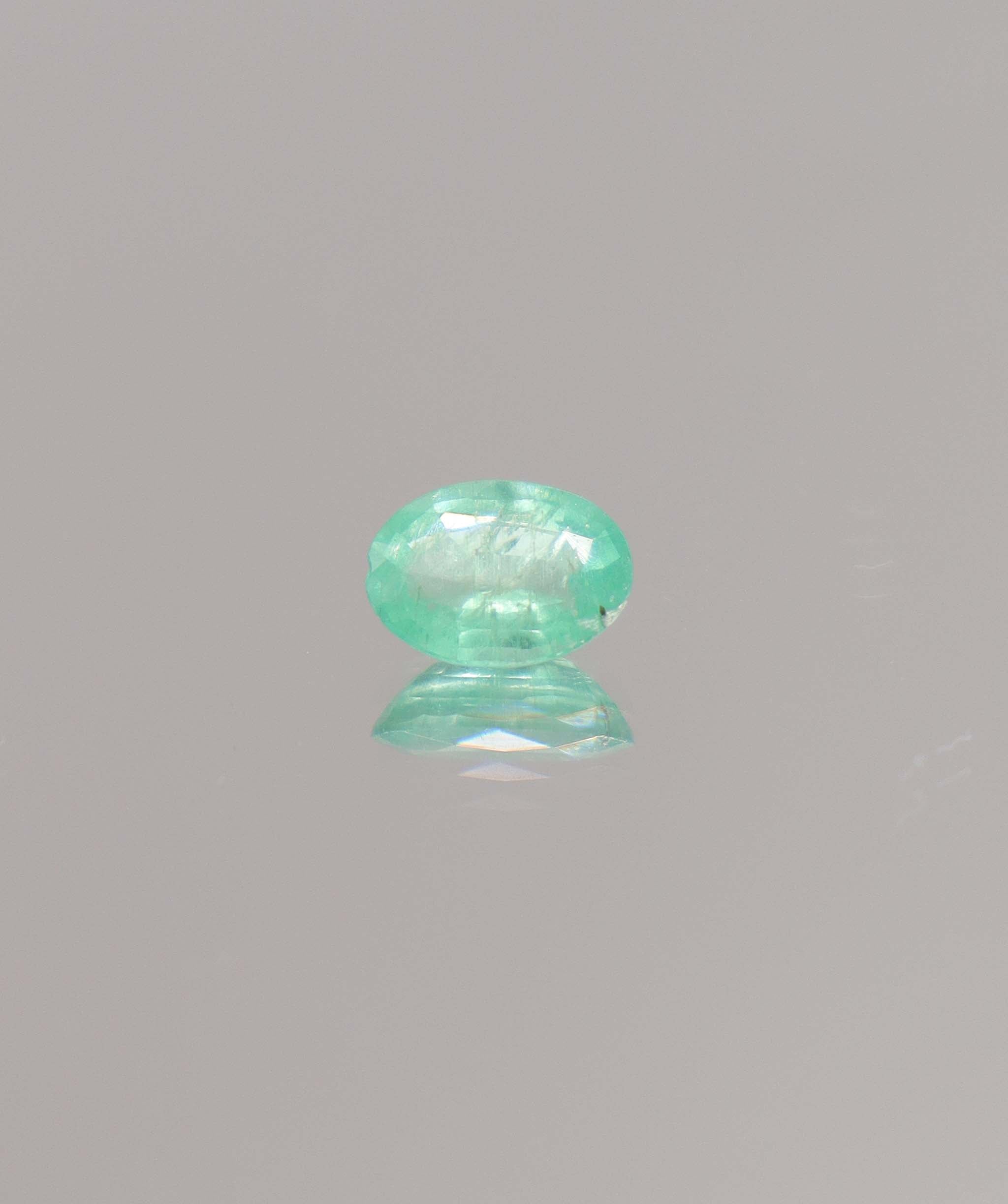Luxury Promise 0.99ct Columbian Emeralds DXBCS0019