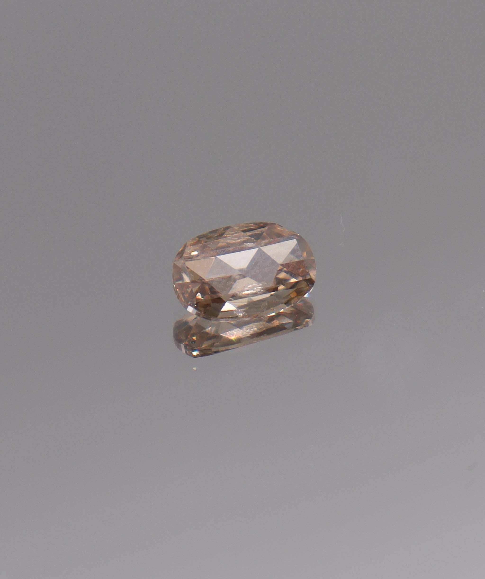 Luxury Promise 1.01CT INTENSE PINK CHAMPAGNE ROSECUT-OVAL DIAMOND DXBN0500