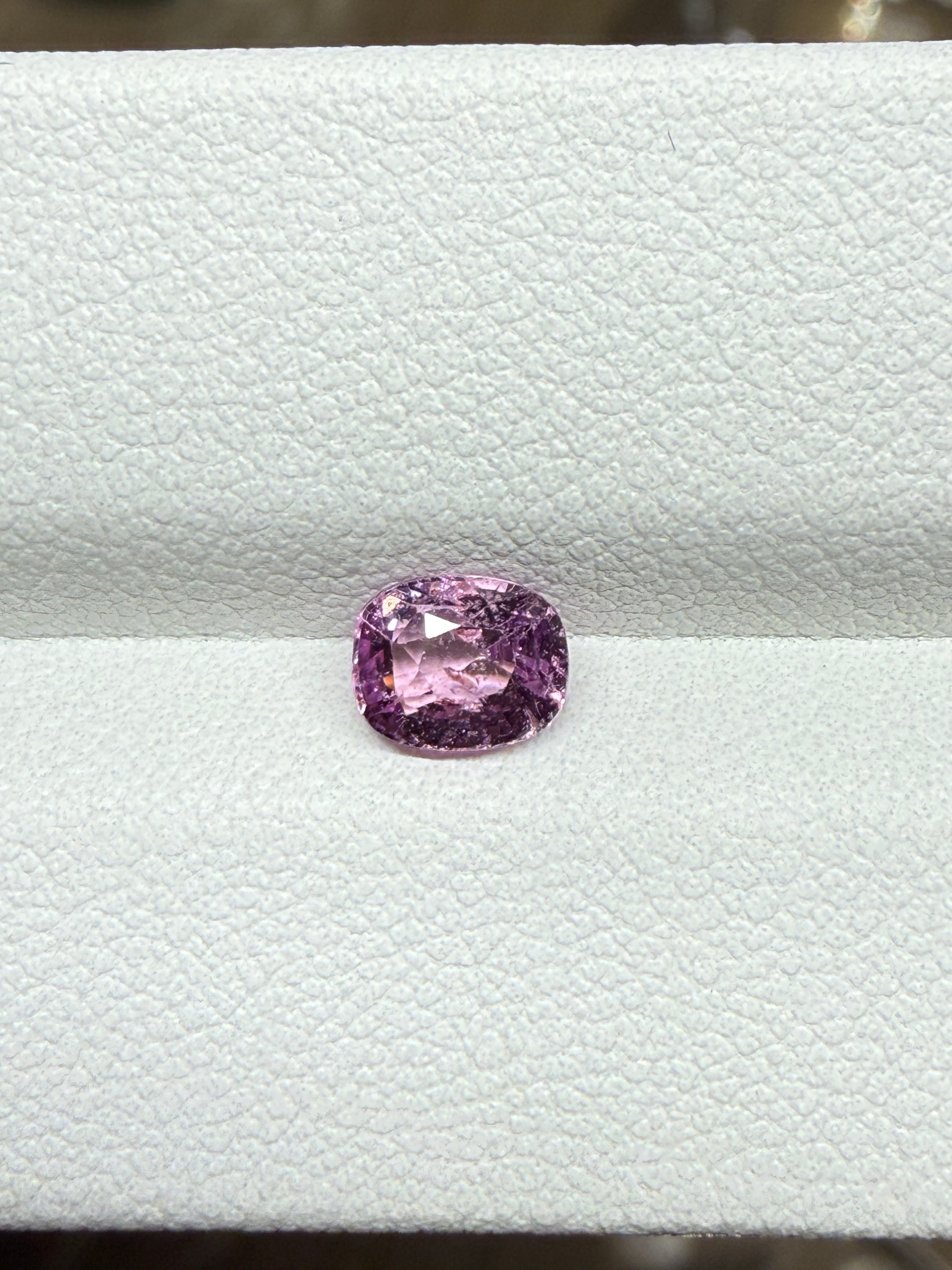 Luxury Promise 1.02ct Pink Sapphire Cushion DXBCS0122