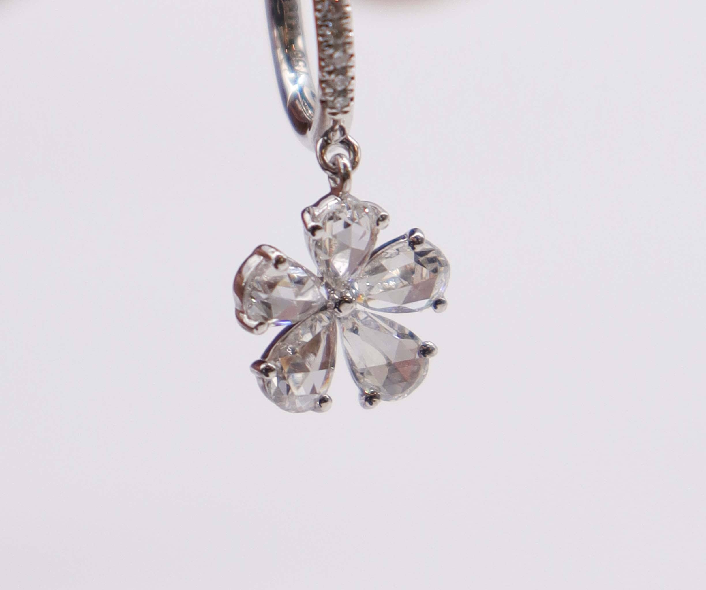 Luxury Promise 1.03ct Rose Cut Diamond Daisy Hoop Earrings White Gold E7766