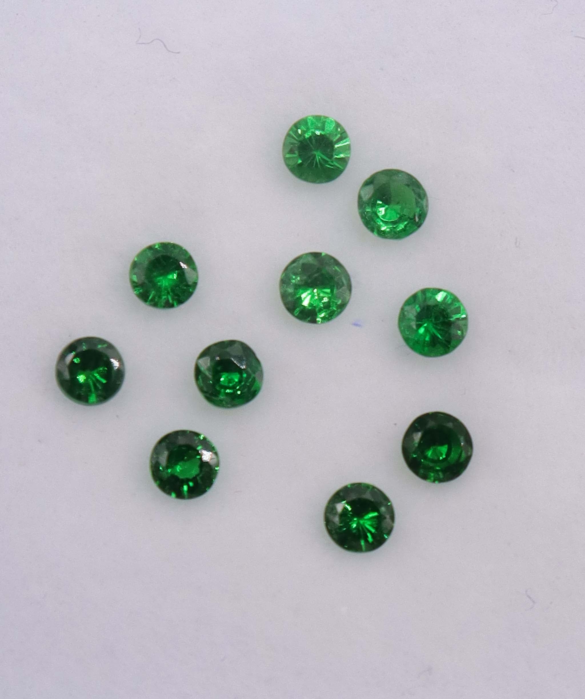 Luxury Promise 1.04ct Tsavorite Round 10pcs DXBCS1322