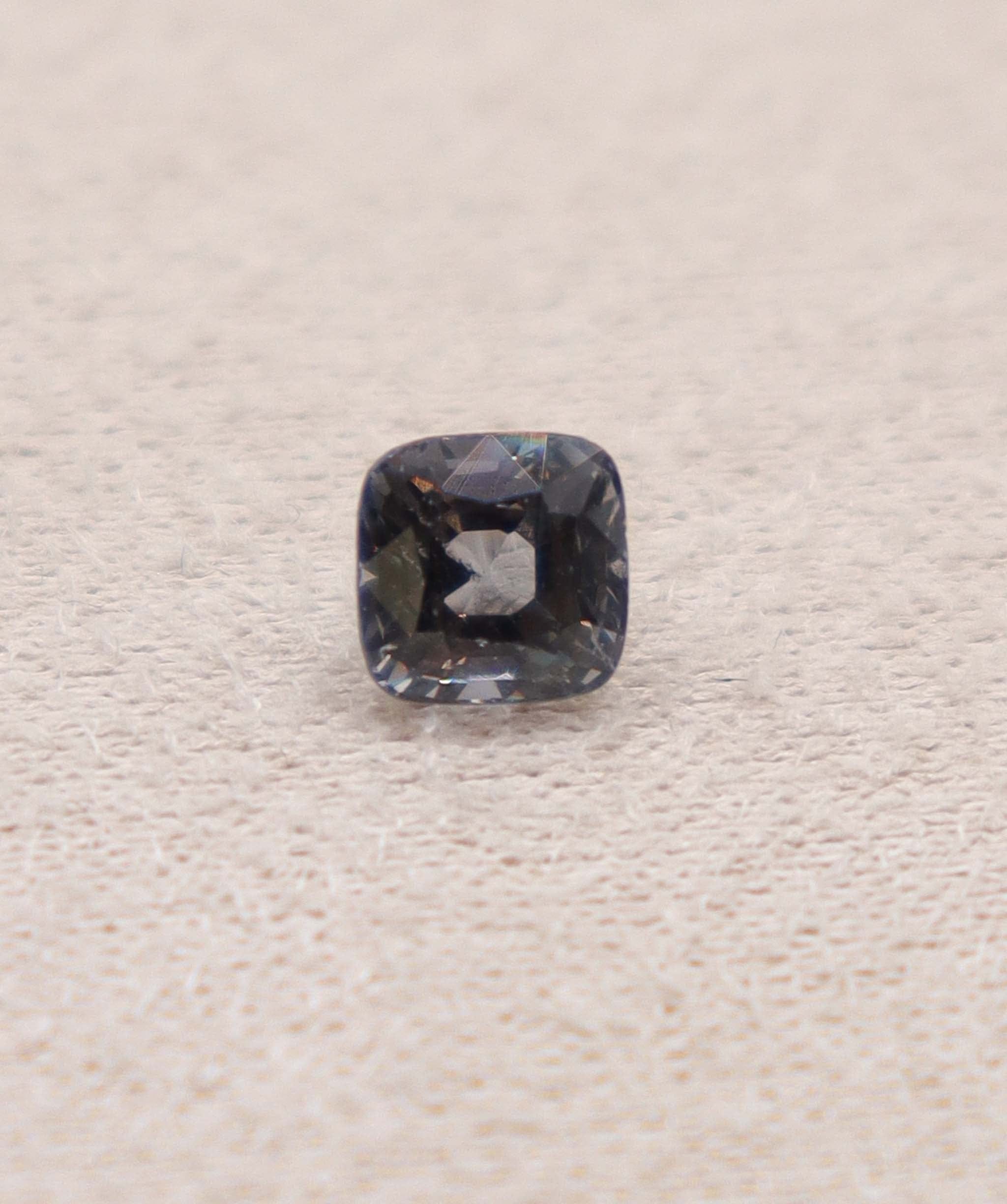 Luxury Promise 1.05ct Grey Cushion Spinel DXBS4927