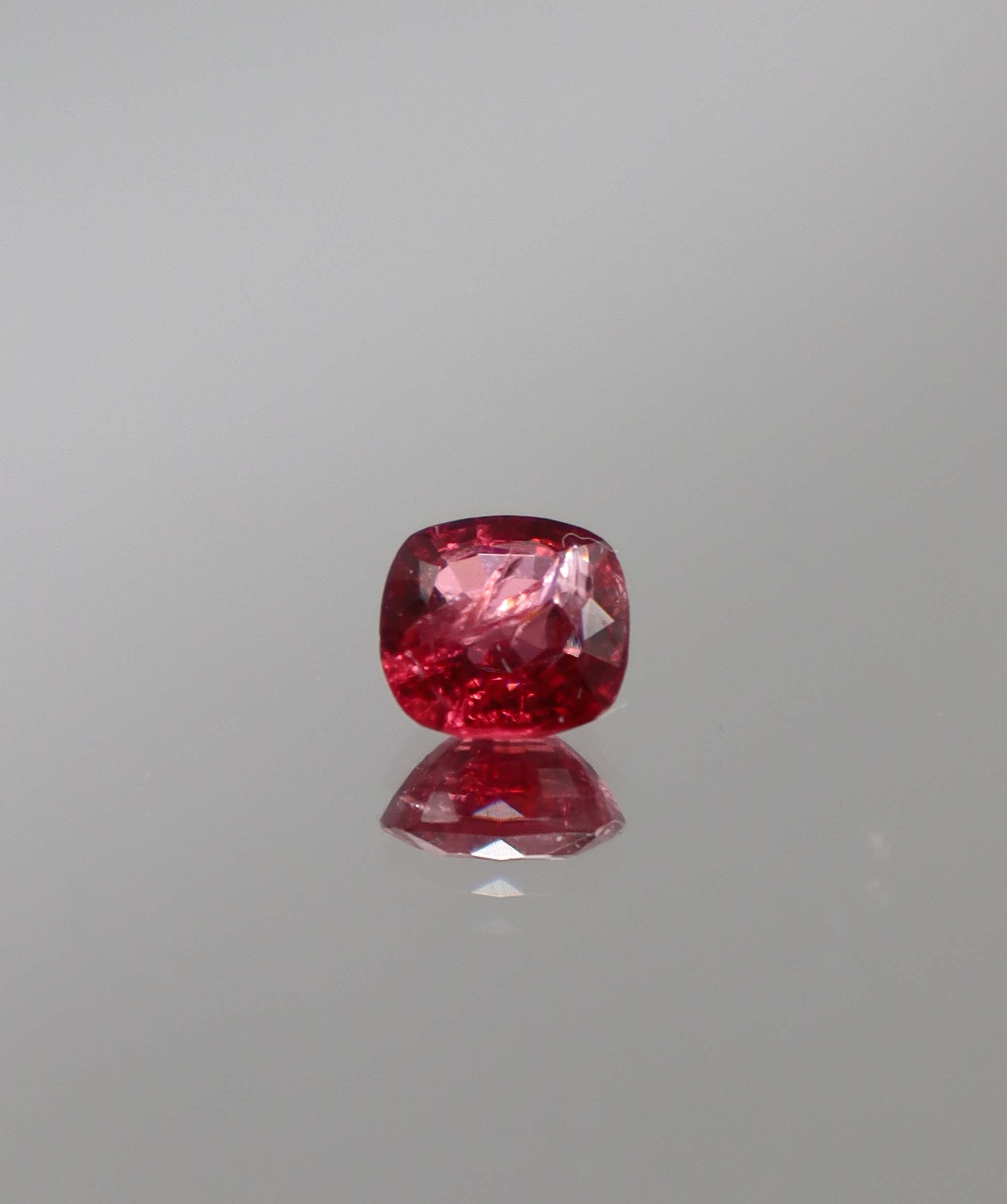 Luxury Promise 1.06ct  Red Orange Spinel Cushion DXBCD1311