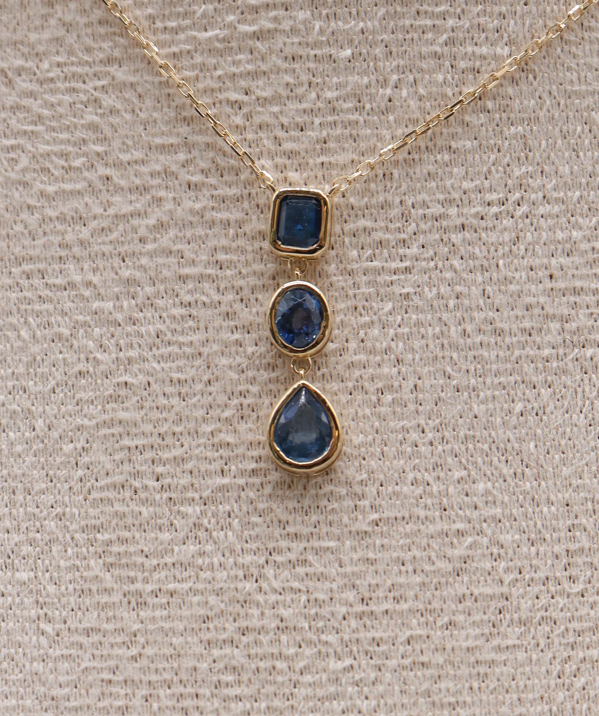 Luxury Promise 1.14ct Cobalt Blue Spinel Emerald/Oval/Pear Bezel Pendant YG Necklace DXBS5631