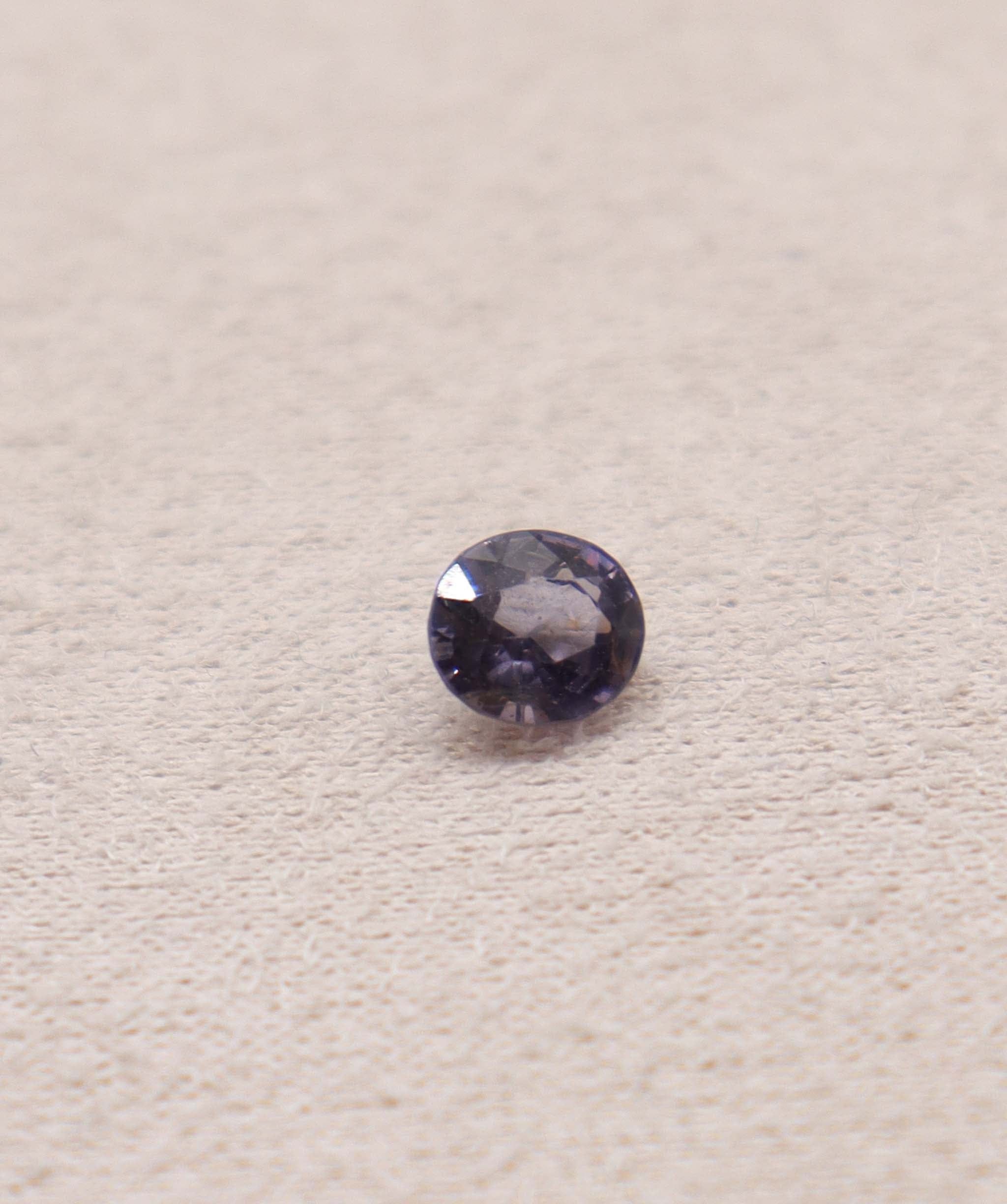 Luxury Promise 1.1ct Purple Oval Spinel DXBS4988