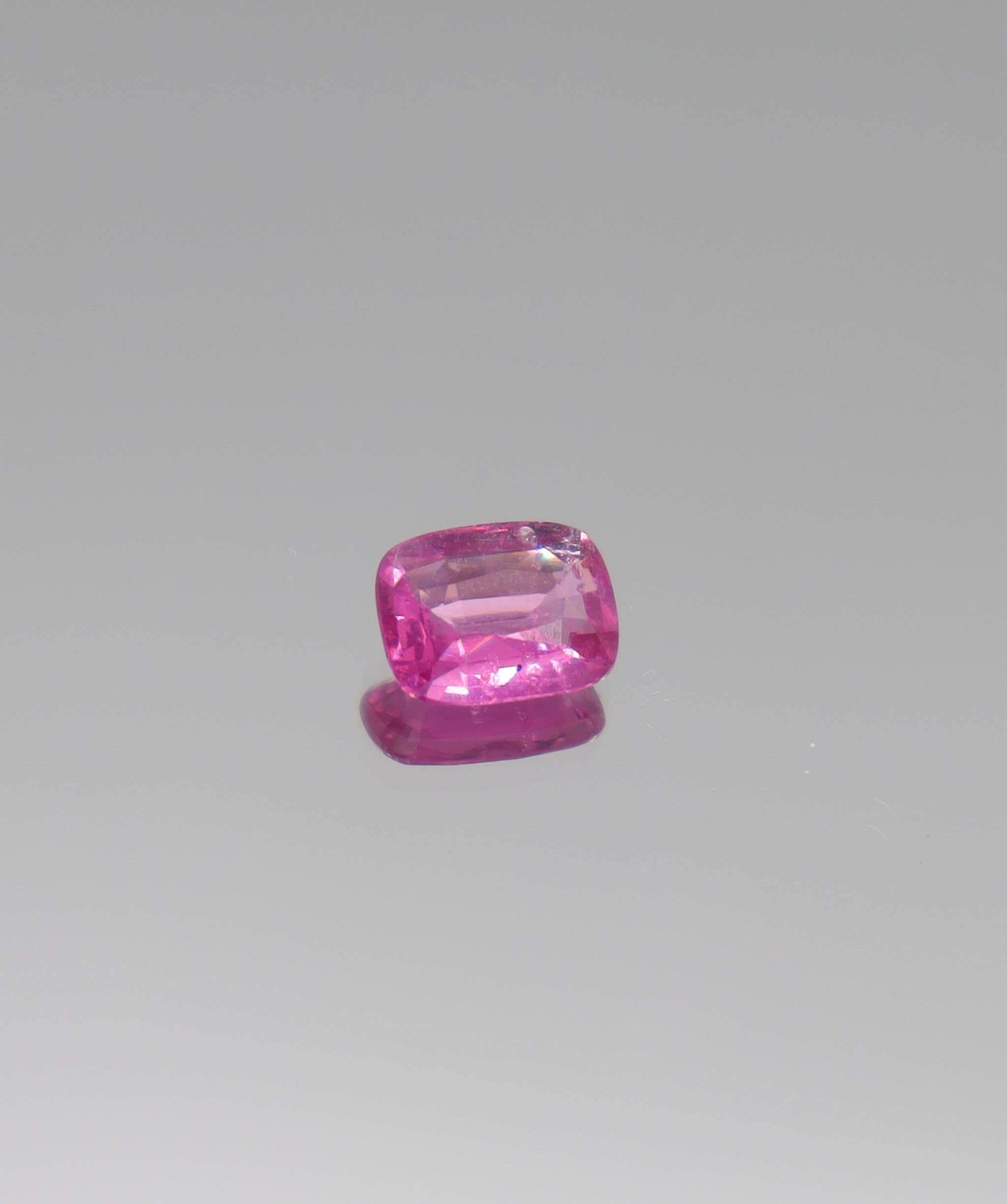 Luxury Promise 1.32ct Mahenge Hot Pink Spinel DXBCD0334
