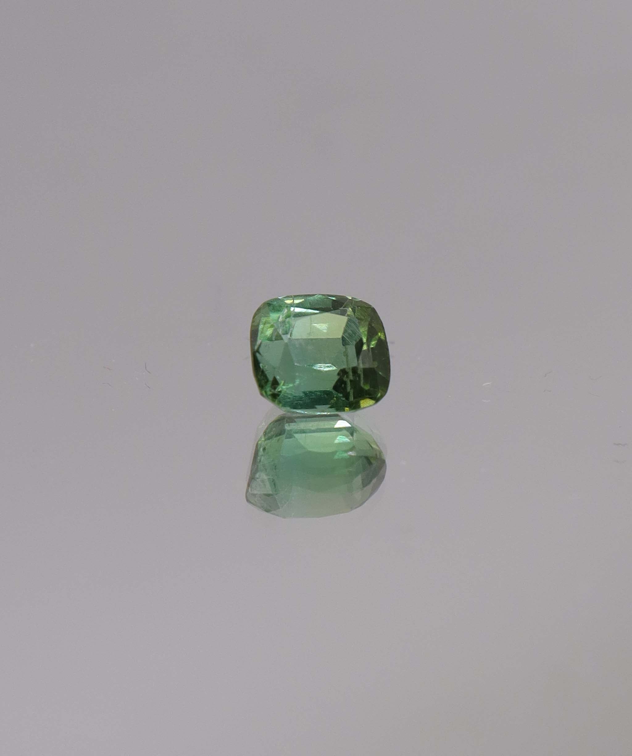 Luxury Promise 1.35ct Lagoon Tourmaline Single DXBCS1034