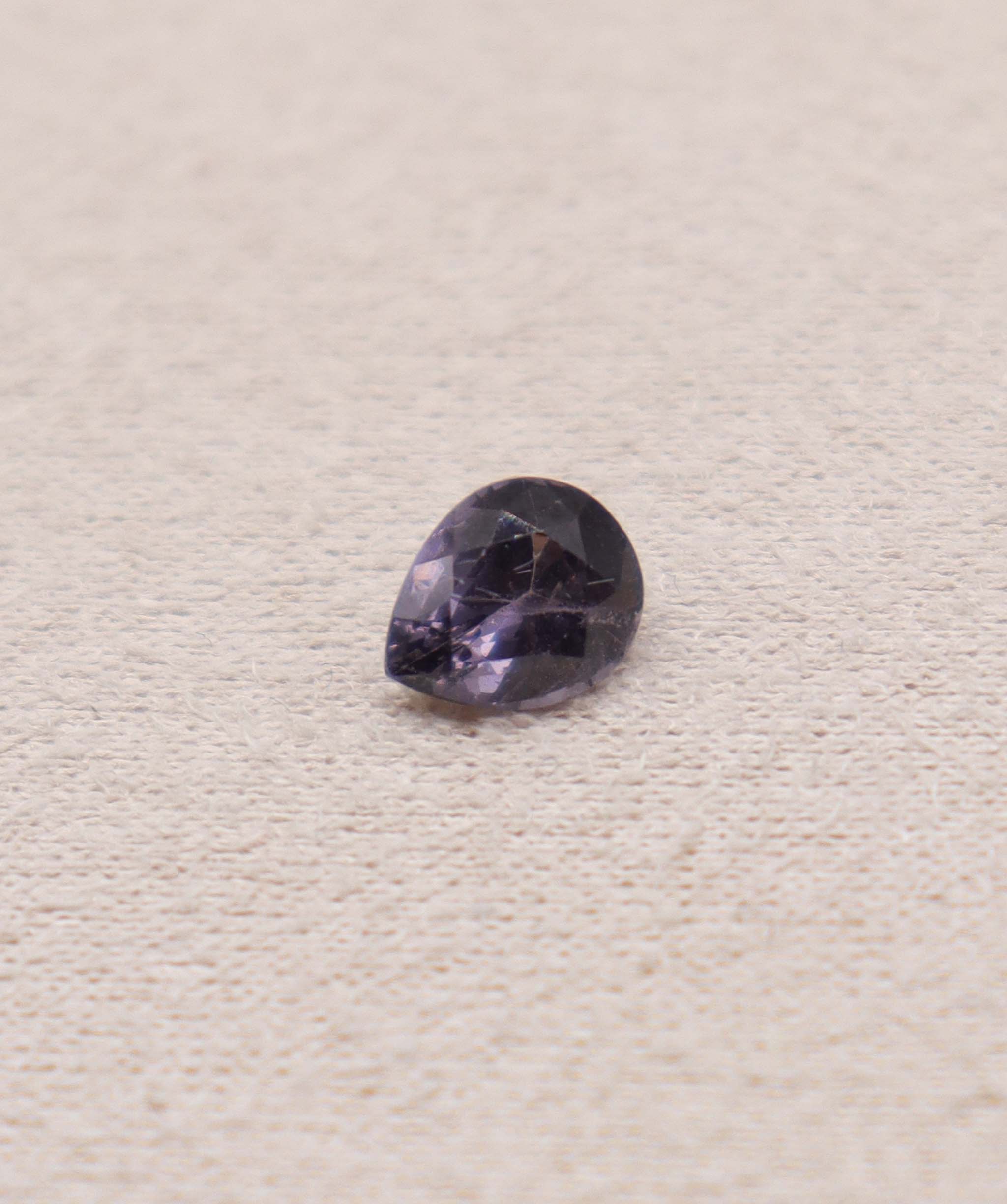 Luxury Promise 1.35ct Purple Pear Spinel DXBS4978