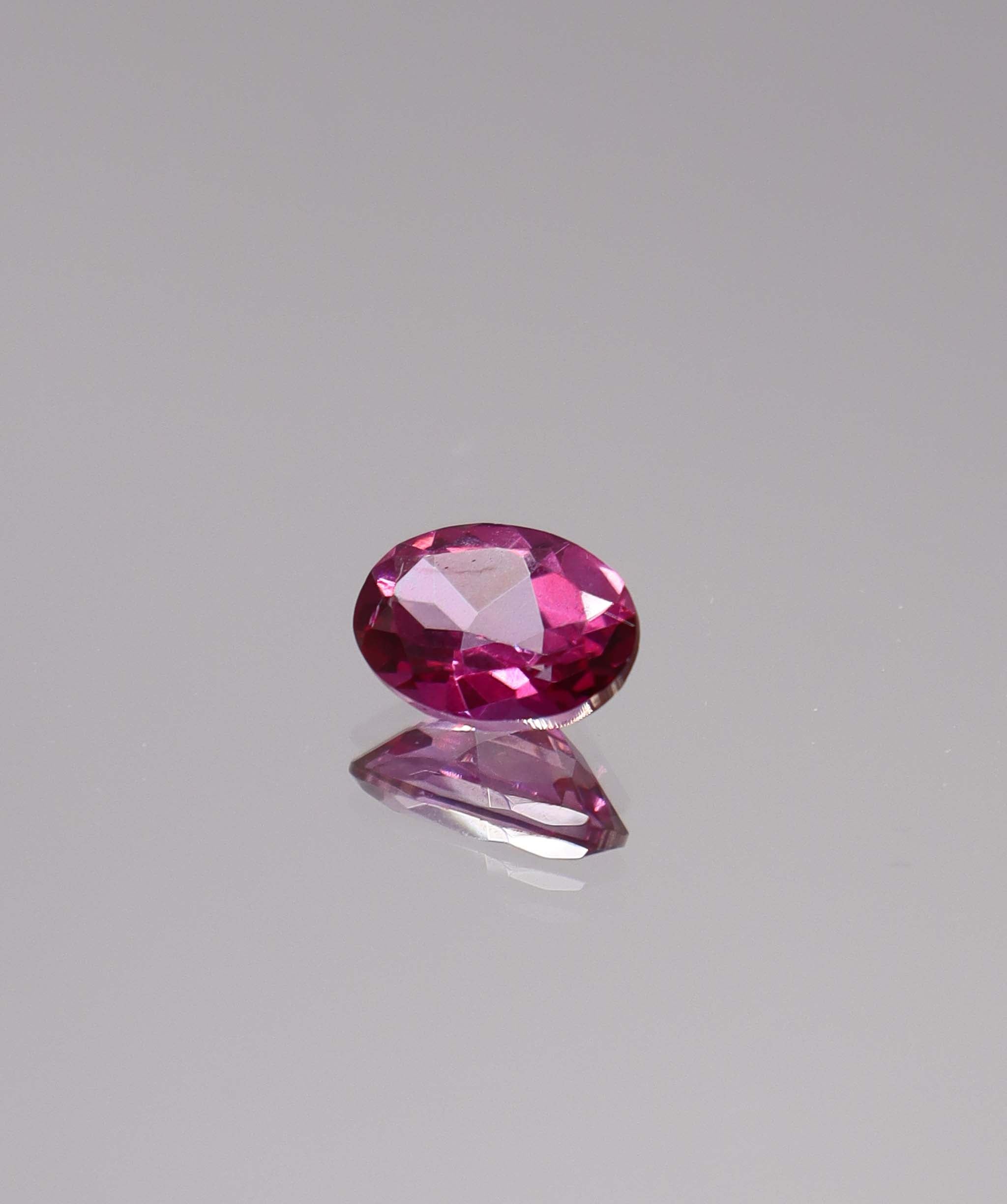 Luxury Promise 1.41ct Oval Cut Pink Topaz DXBS6155