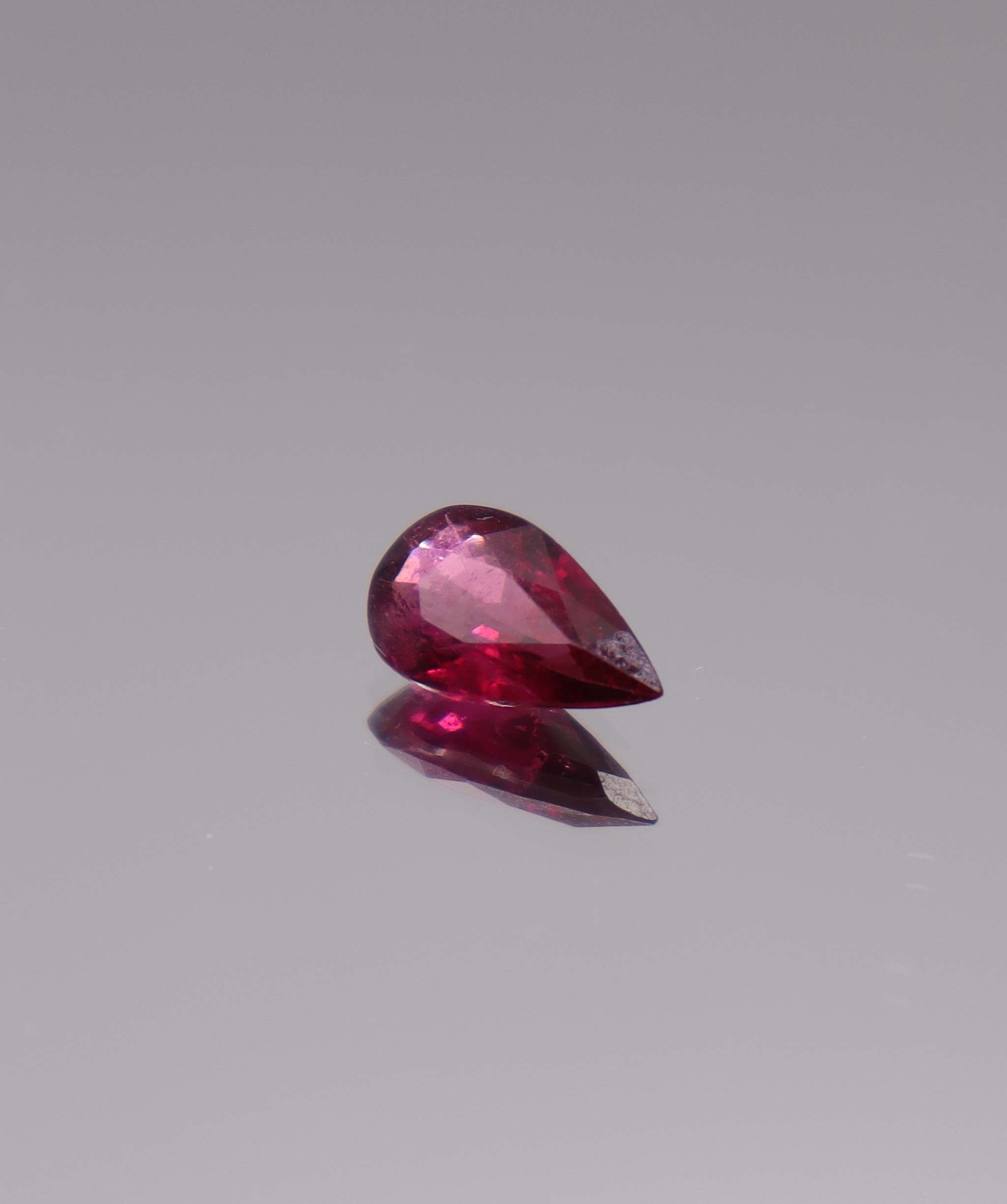 Luxury Promise 1.43ct Rubellite Pear DXBCS3283