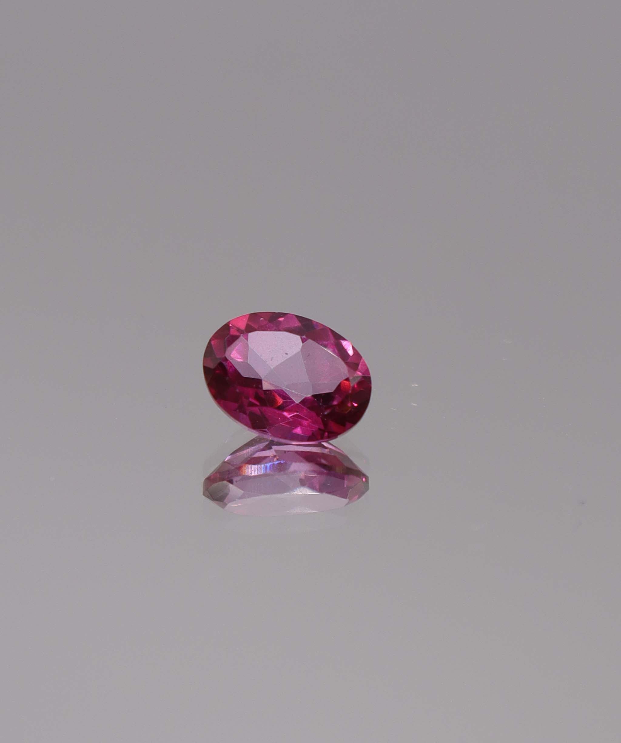 Luxury Promise 1.45ct Oval Cut Pink Topaz DXBS6171