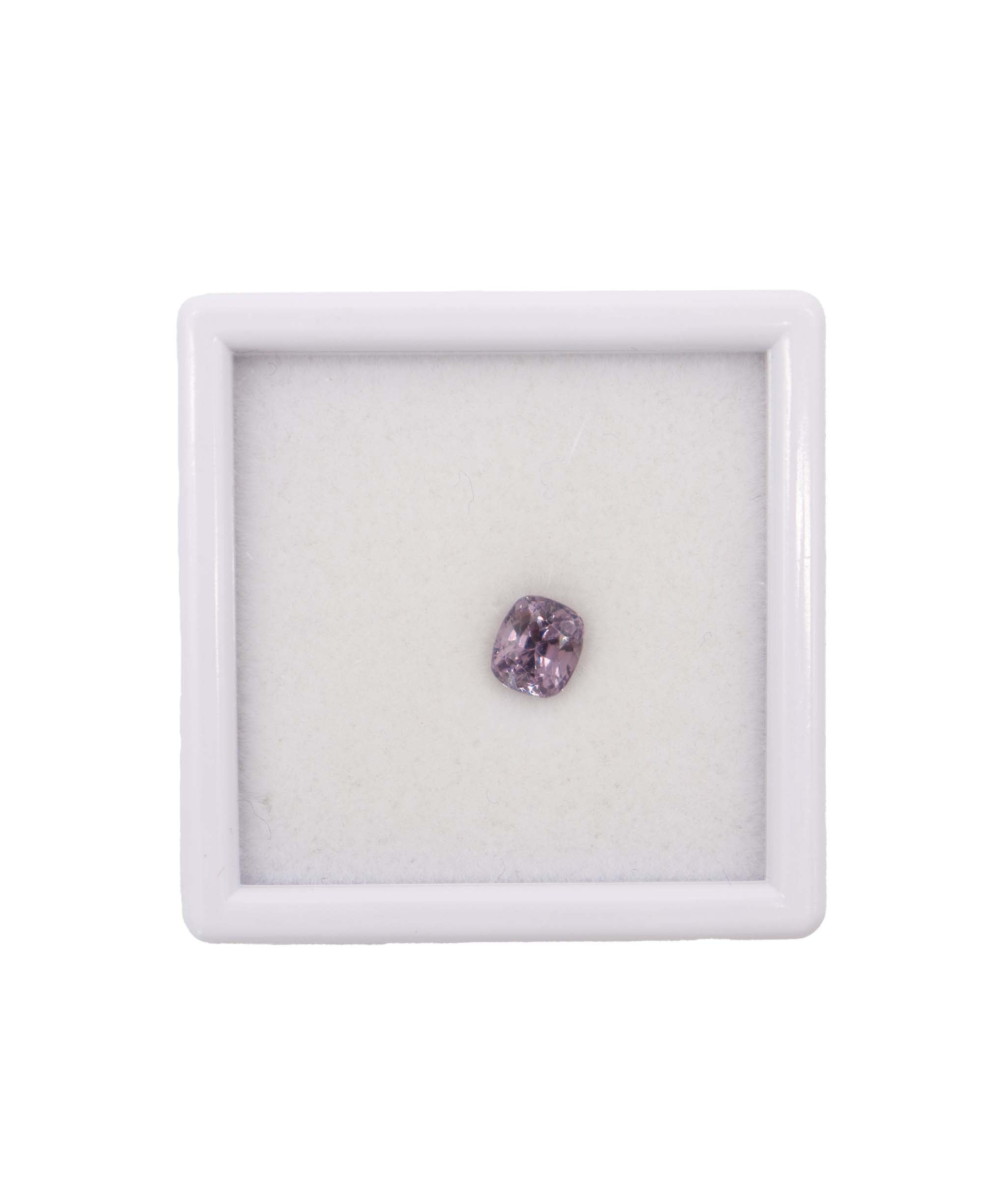 Luxury Promise 1.53cts purplish spinel 6x6.5mm DXBD0381