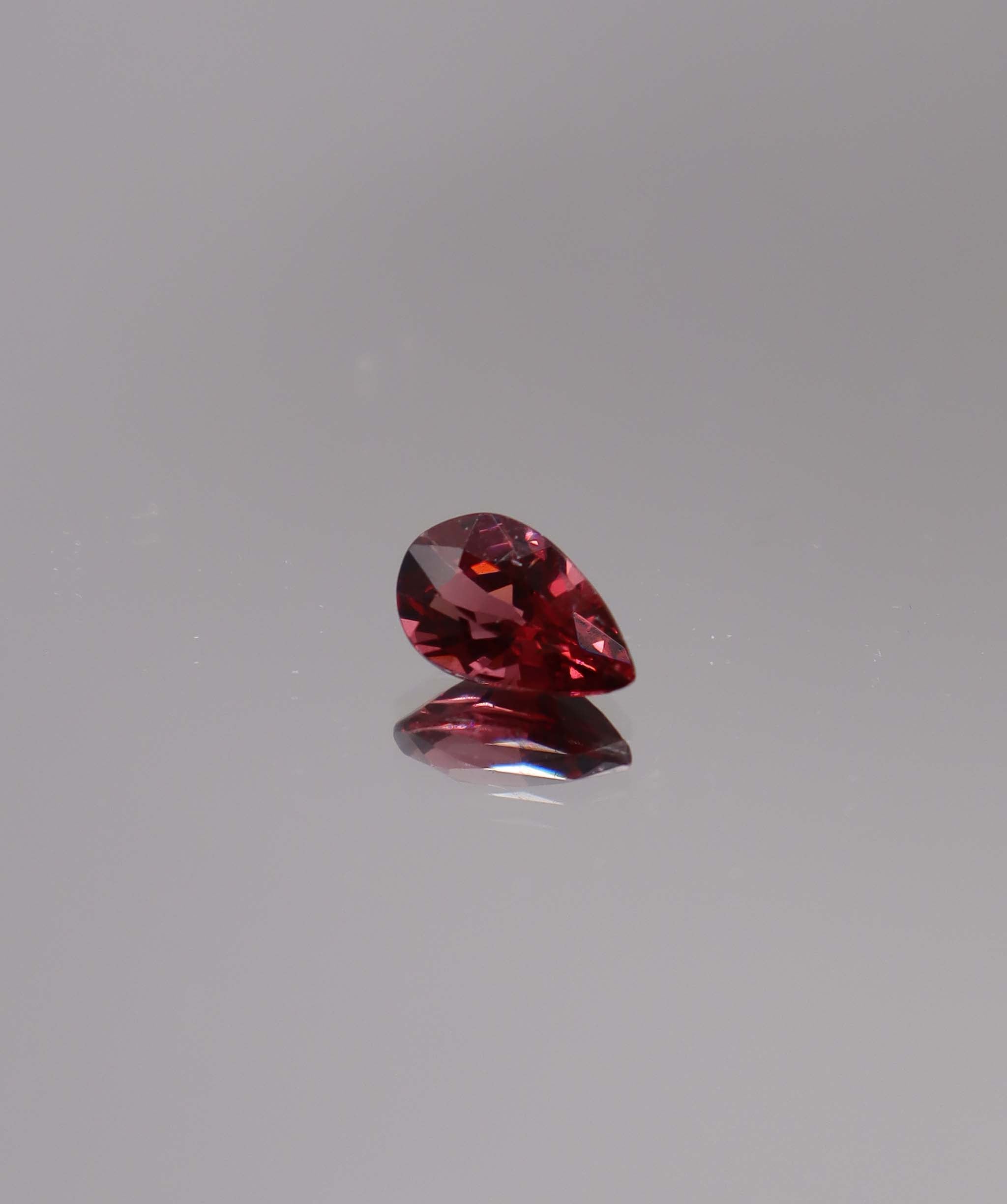 Luxury Promise 1.73ct Malaya Garnet Pear DXBCS3345